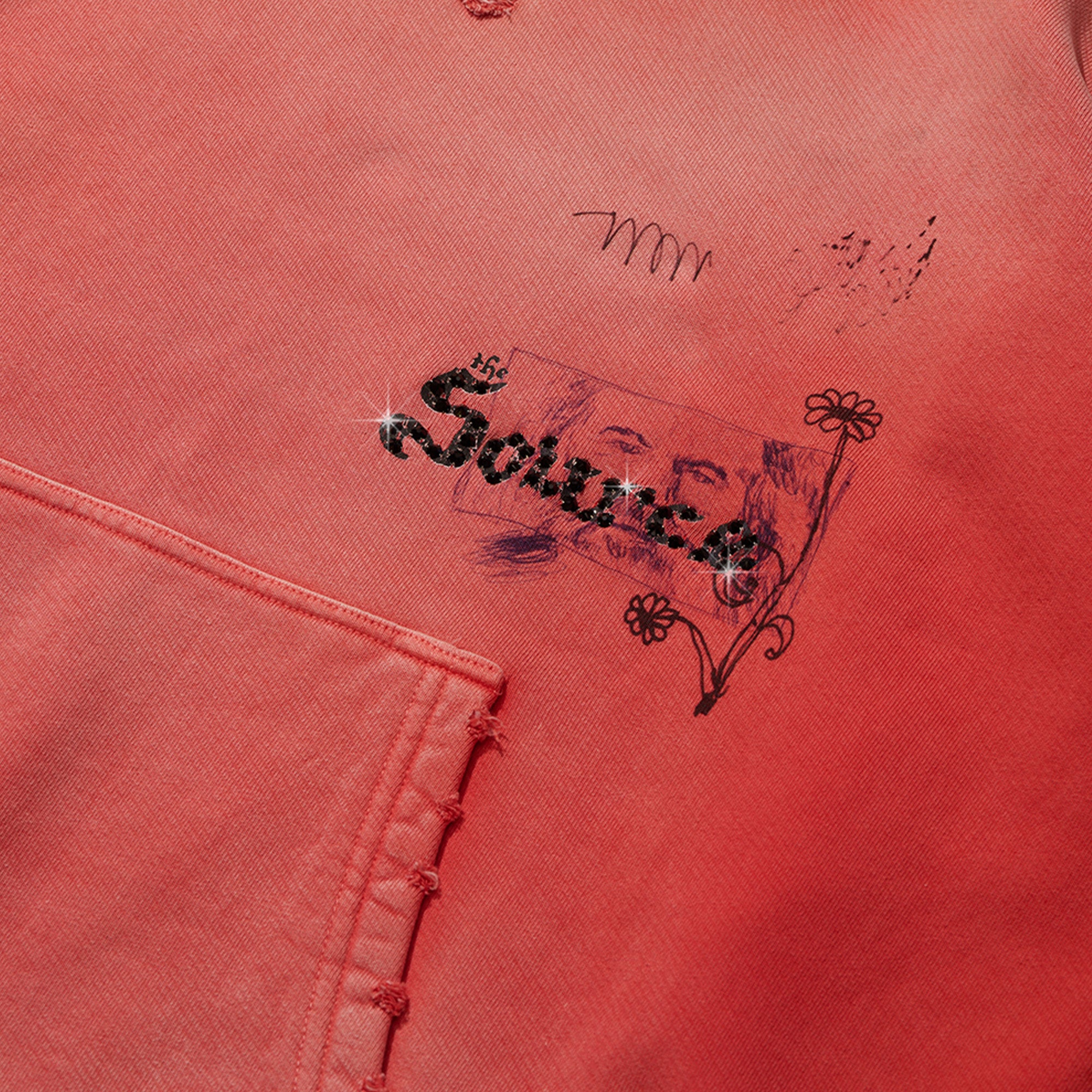 SOURCE FAMILY HOODED SWEATSHIRT