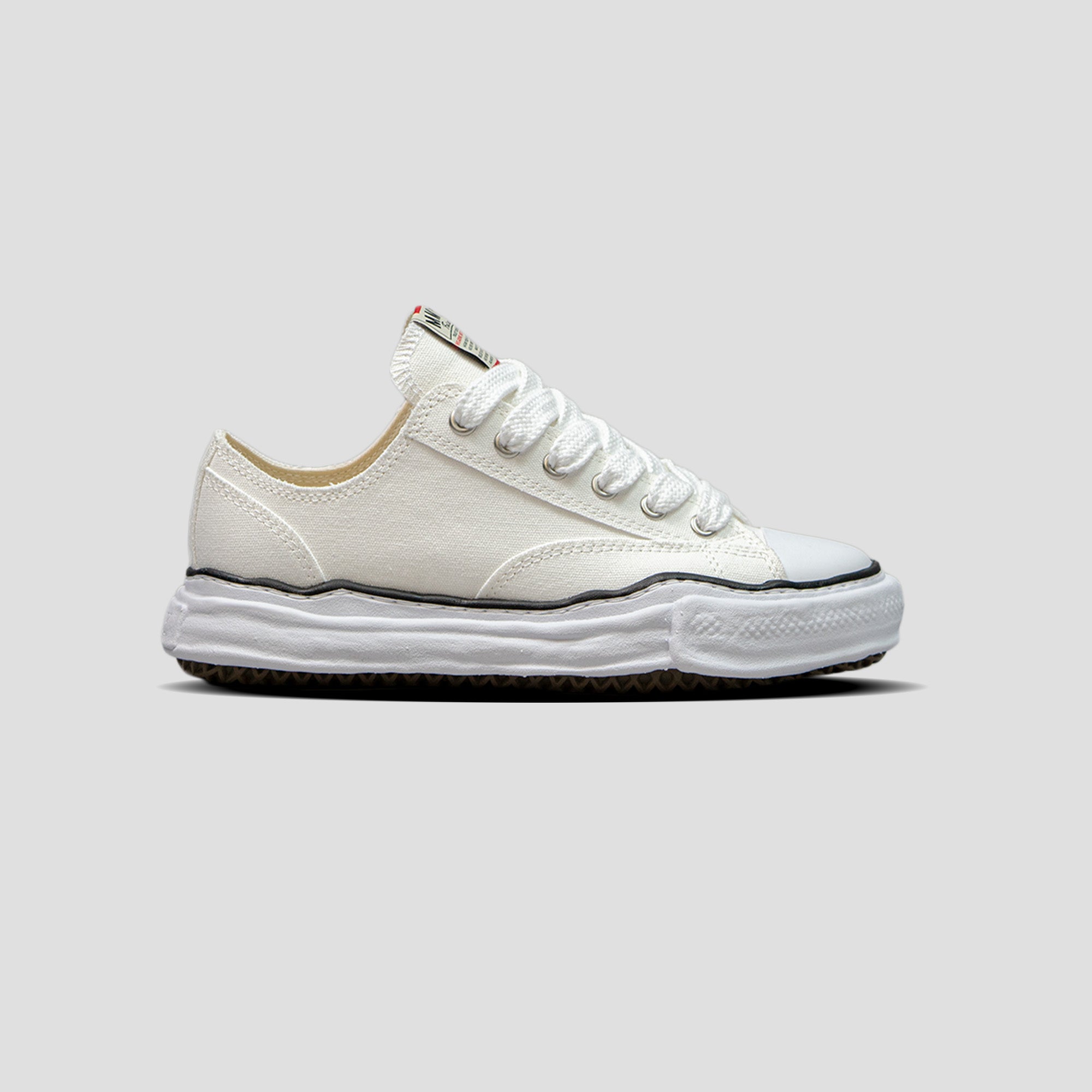 PETERSON OG SOLE LOW-TOP CANVAS SNEAKERS