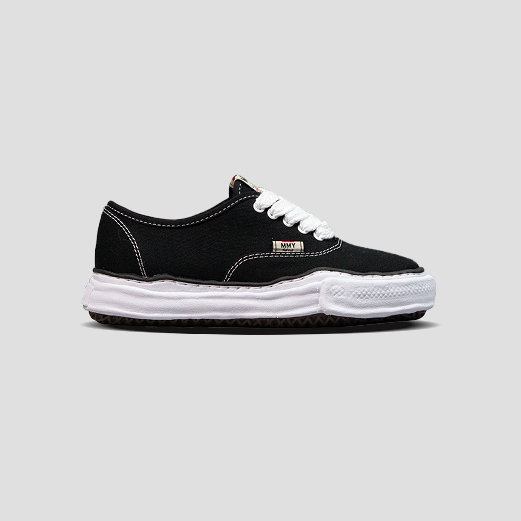 BAKER OG SOLE LOW-TOP CANVAS SNEAKERS