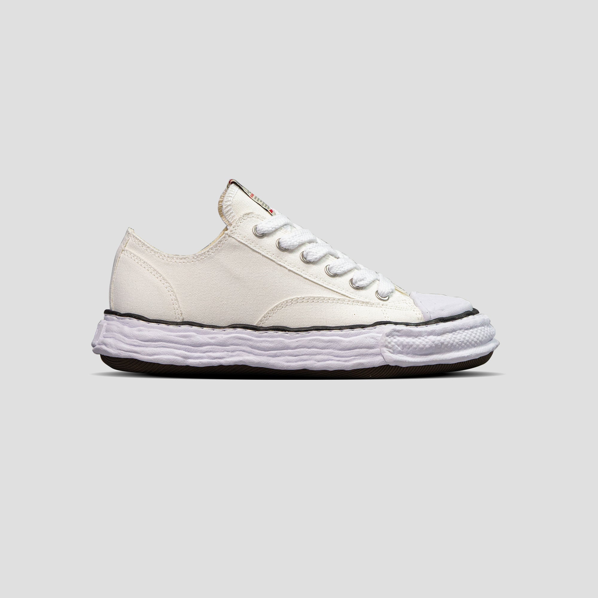 PETERSON 23 OG SOLE LOW-TOP CANVAS SNEAKERS