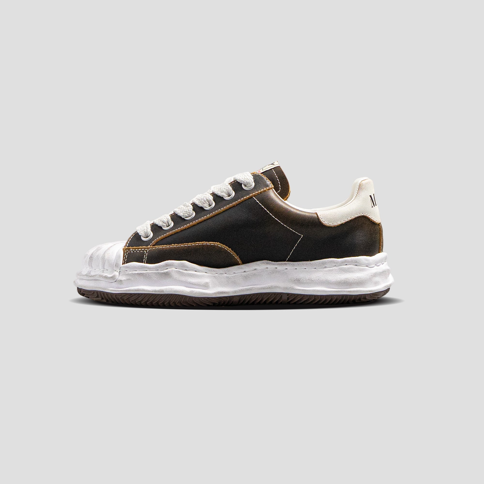 BLAKEY OG SOLE LOW-TOP VINTAGE TREATMENT LEATHER SNEAKERS