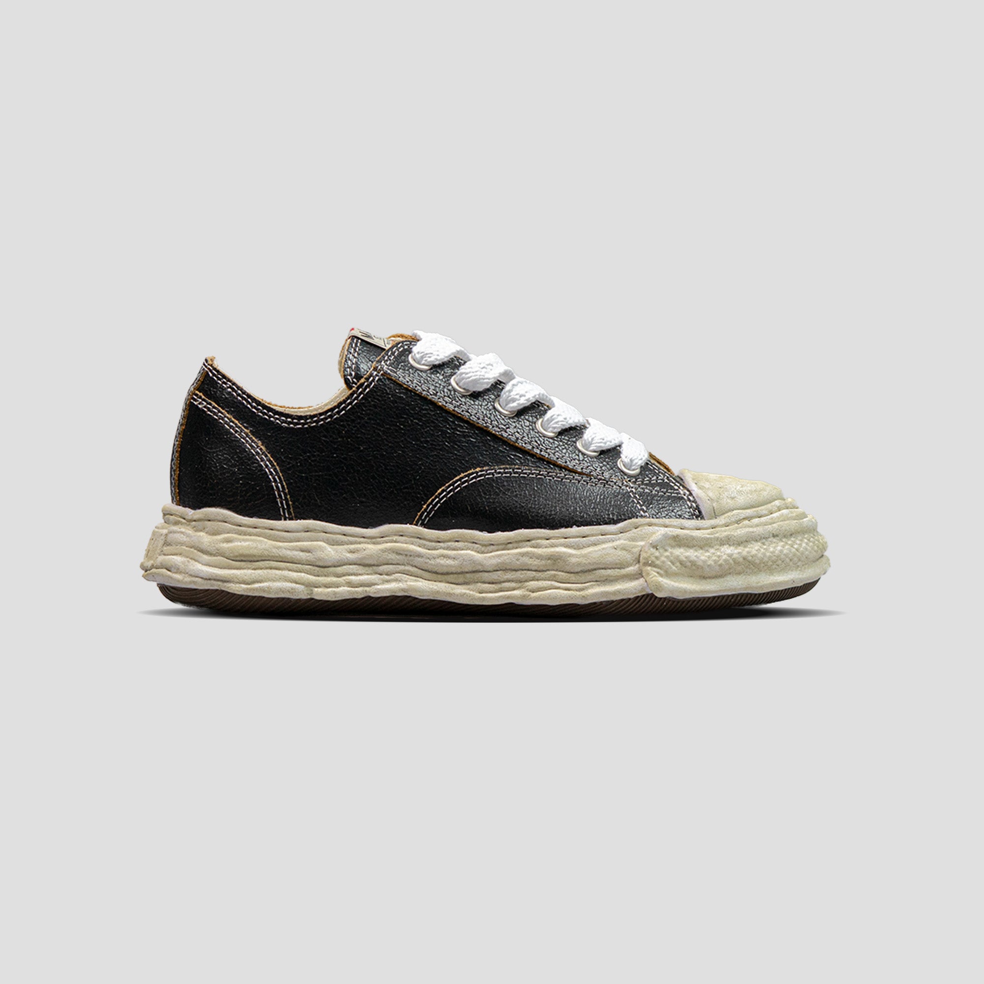 PETERSON 23 OG SOLE LOW-TOP CRACK LEATHER SNEAKERS