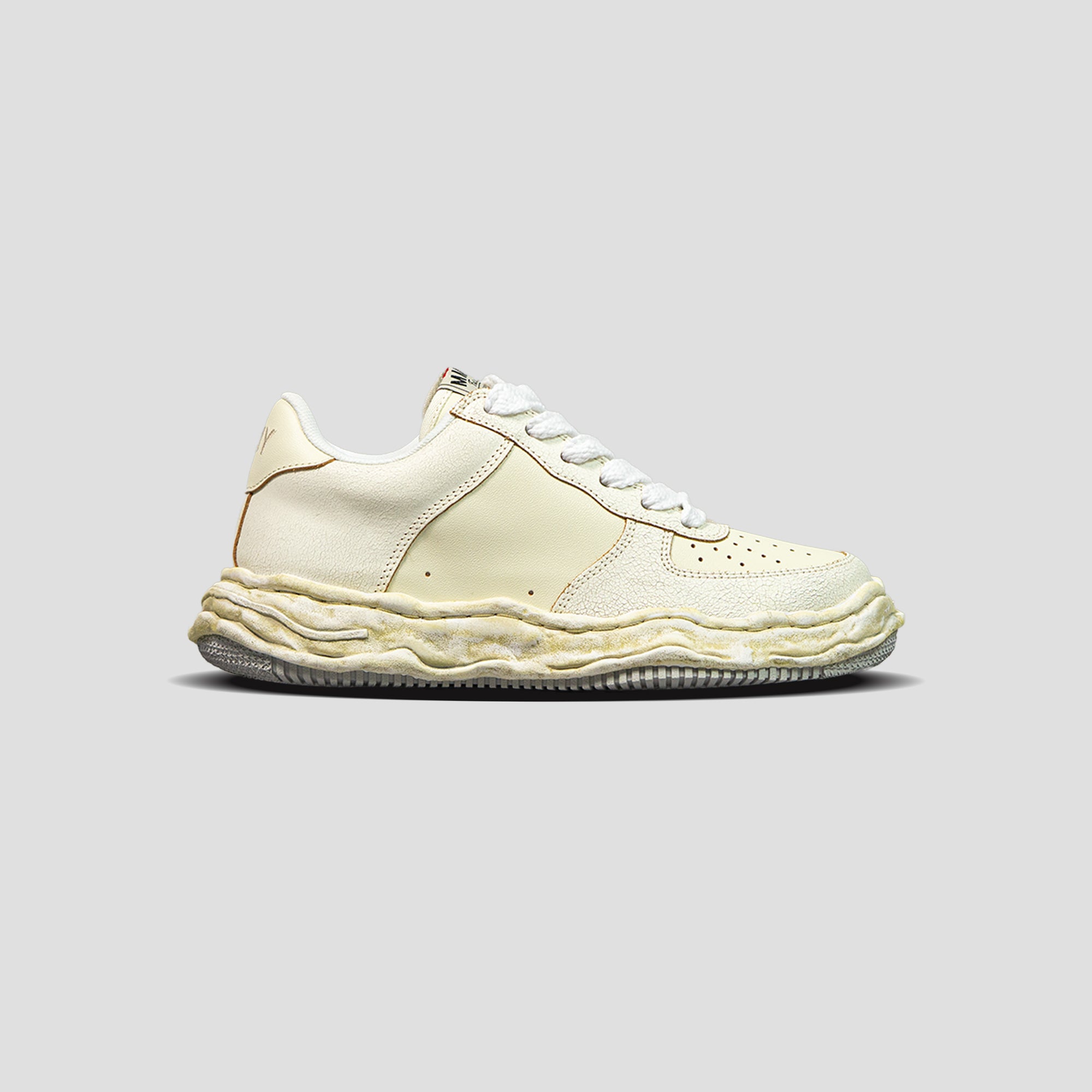 WAYNE OG SOLE LOW-TOP LEATHER SNEAKERS