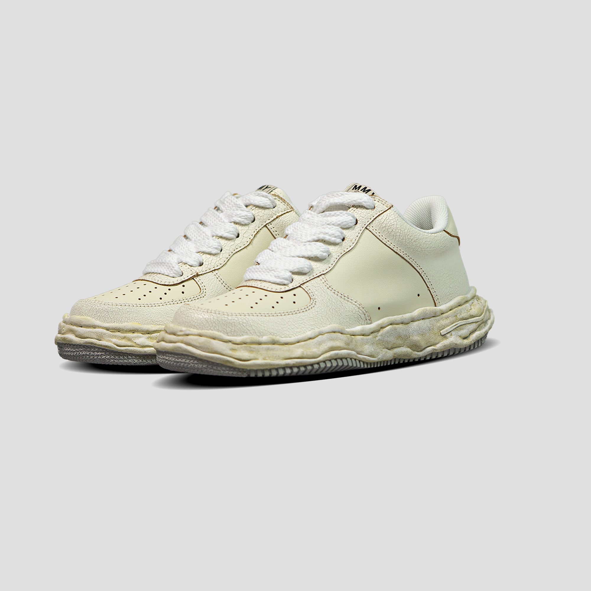 WAYNE OG SOLE LOW-TOP LEATHER SNEAKERS