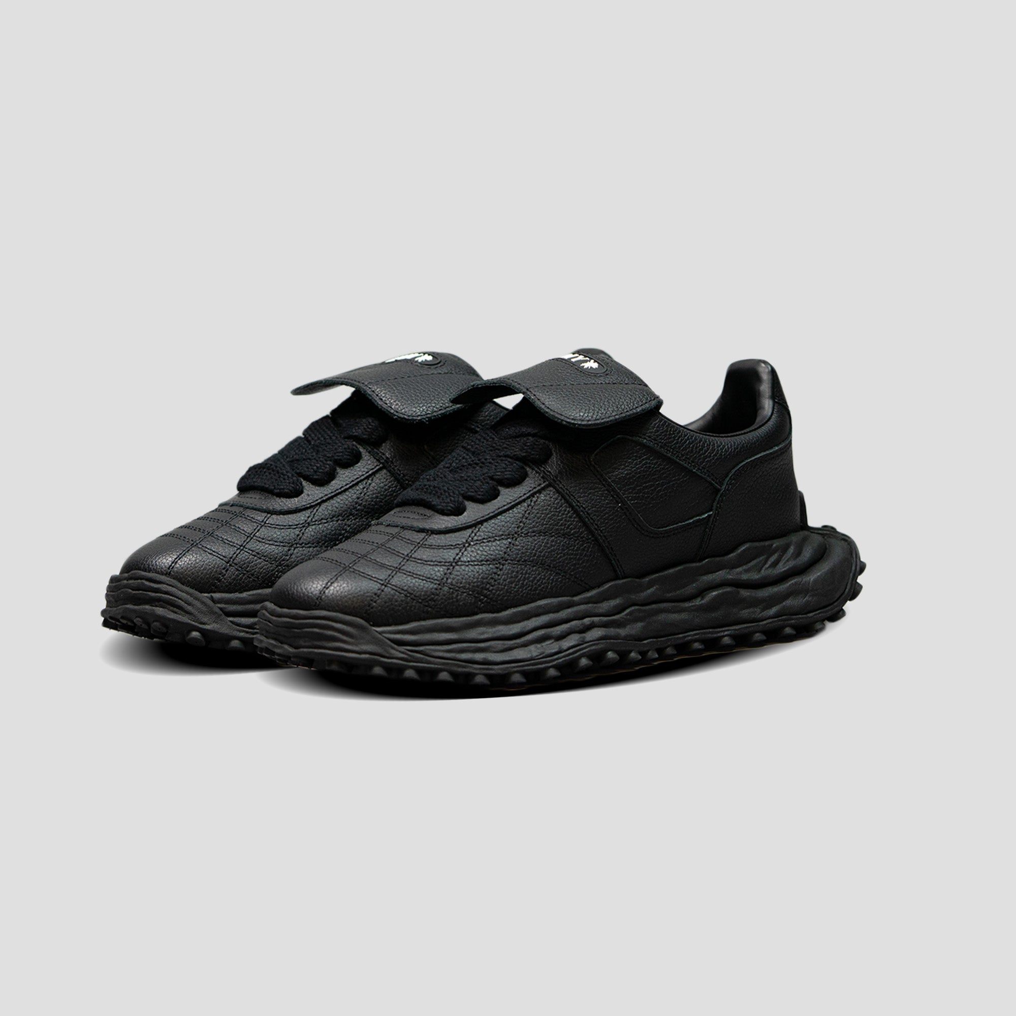 SCOTT OG SOLE LEATHER LOW-TOP SNEAKER