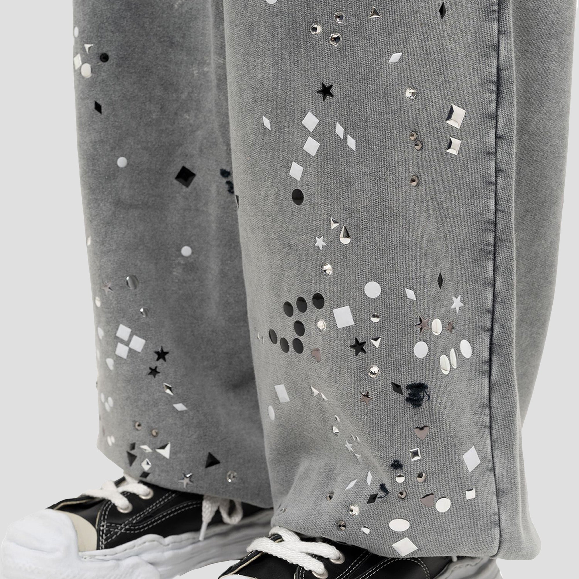 EMBELLISHED BLEACHED SWEAT PANTS