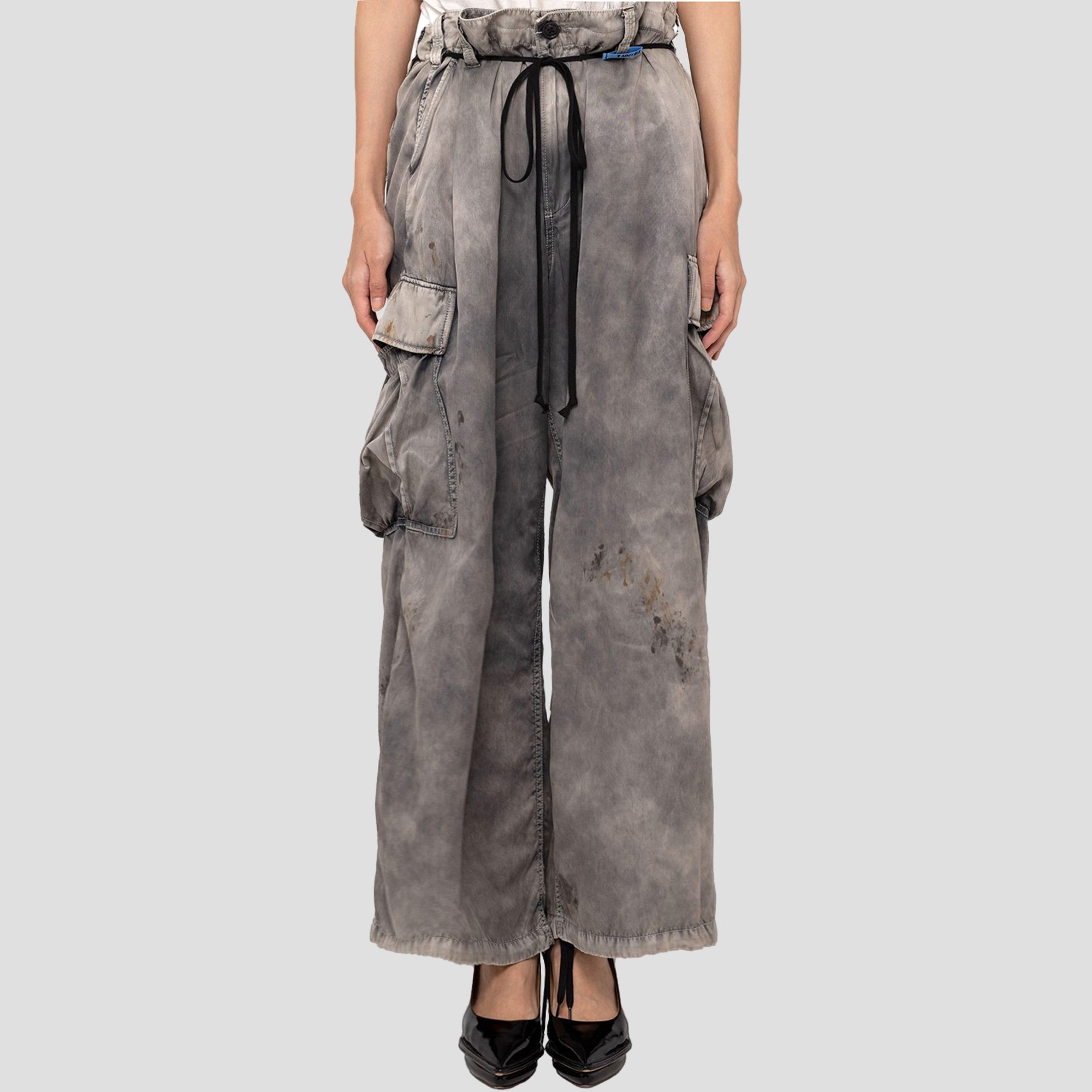 BAGGY CARGO PANTS
