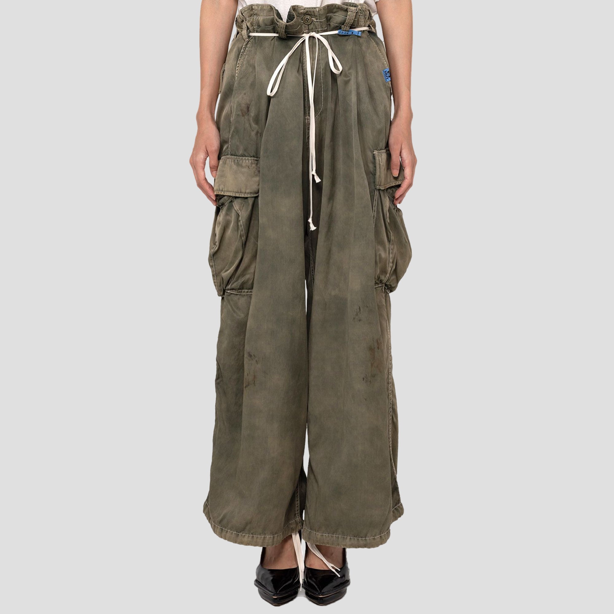 BAGGY CARGO PANTS