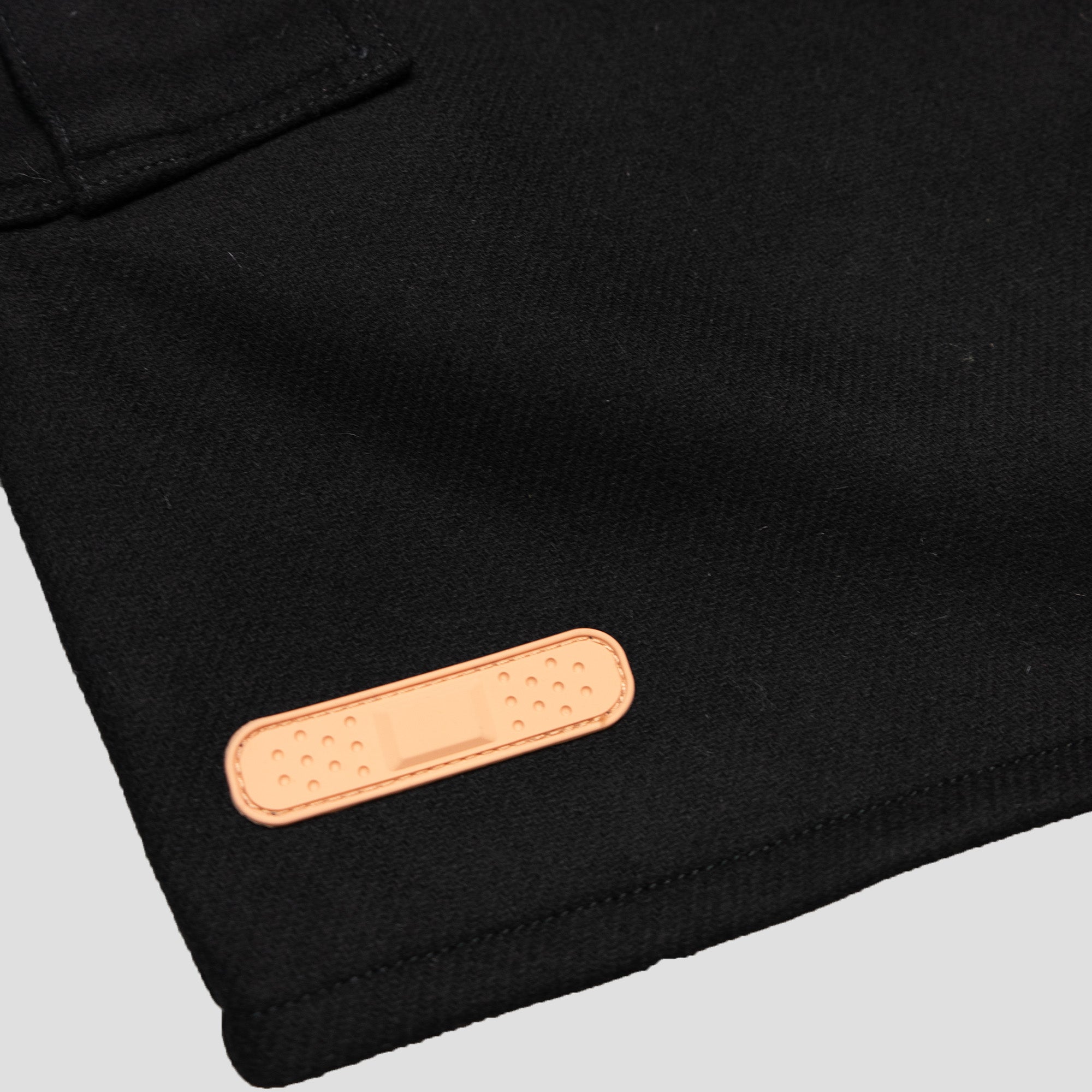 SLOUCH SHORTS
