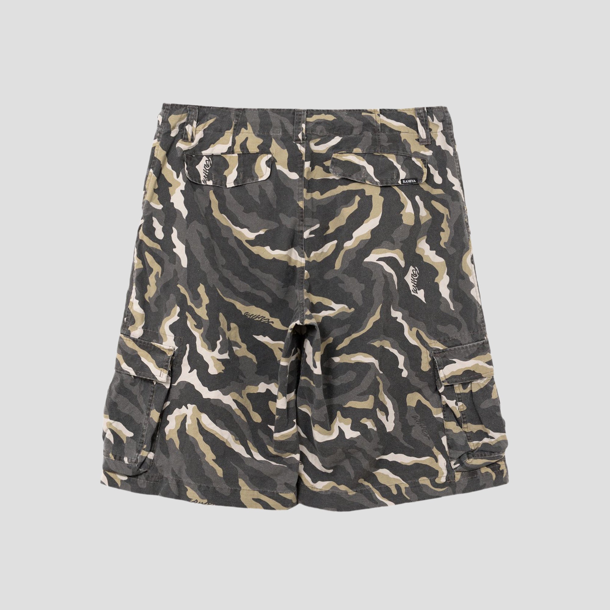 CAMO WASH CARGO SHORTS