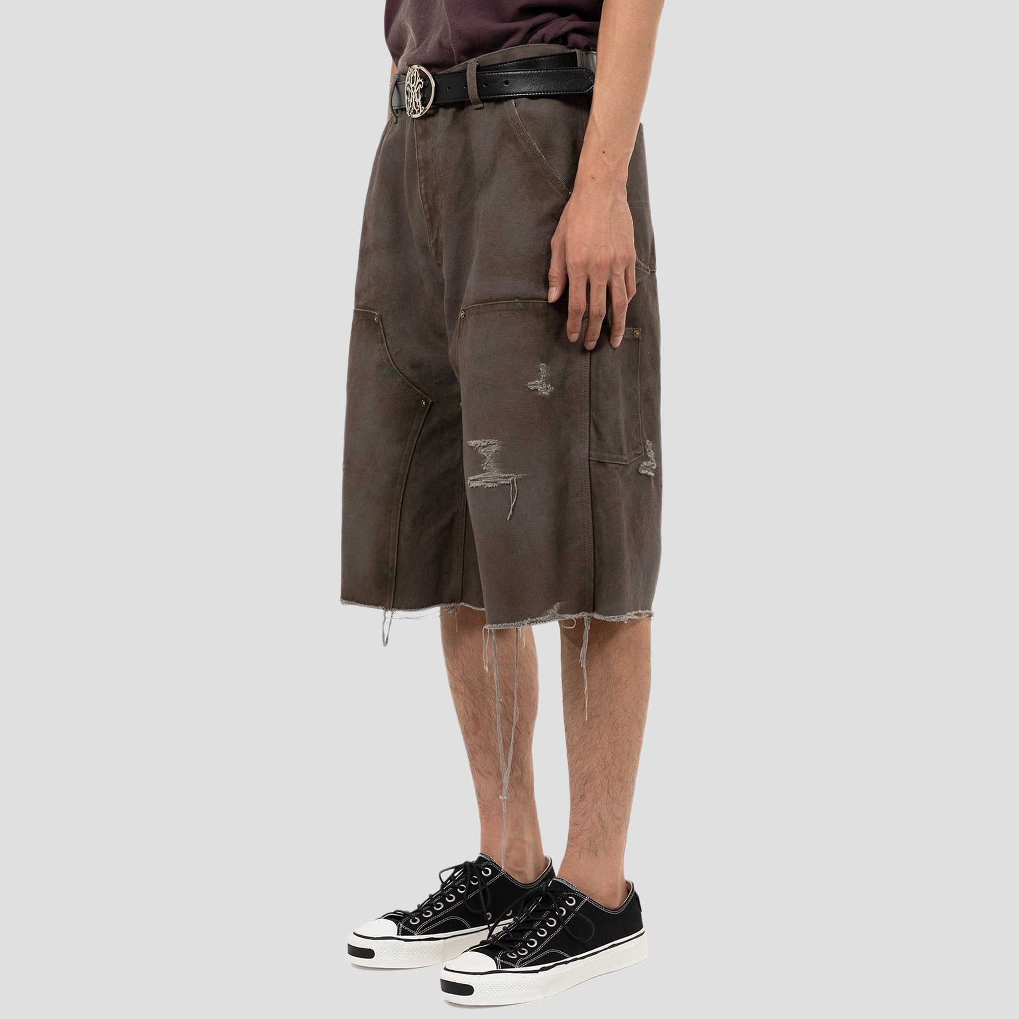 DISTRESSED DUCK PAINTER LONG SHORTS