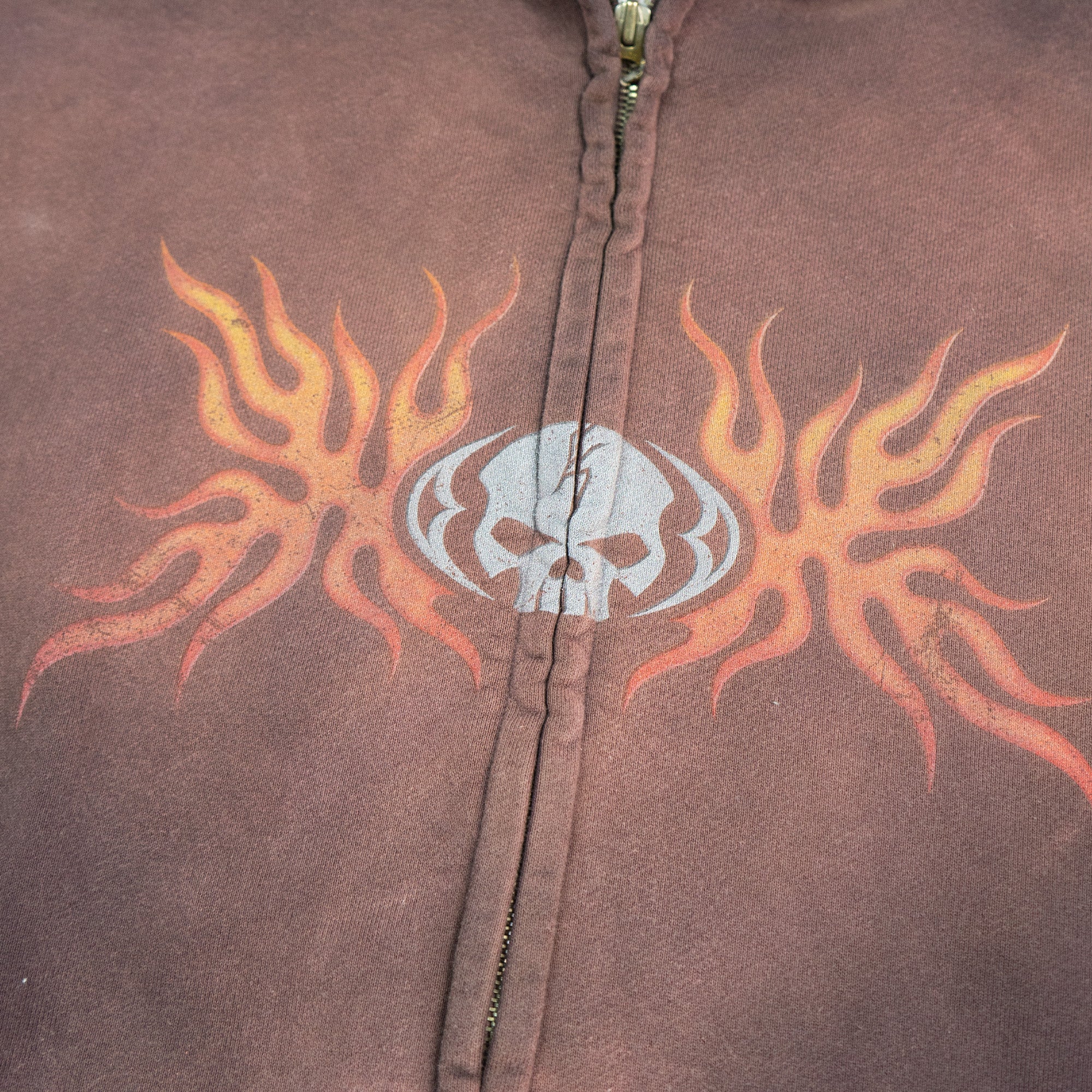 SKULL FLAME DISTRESSED ZIP-UP HOODIE