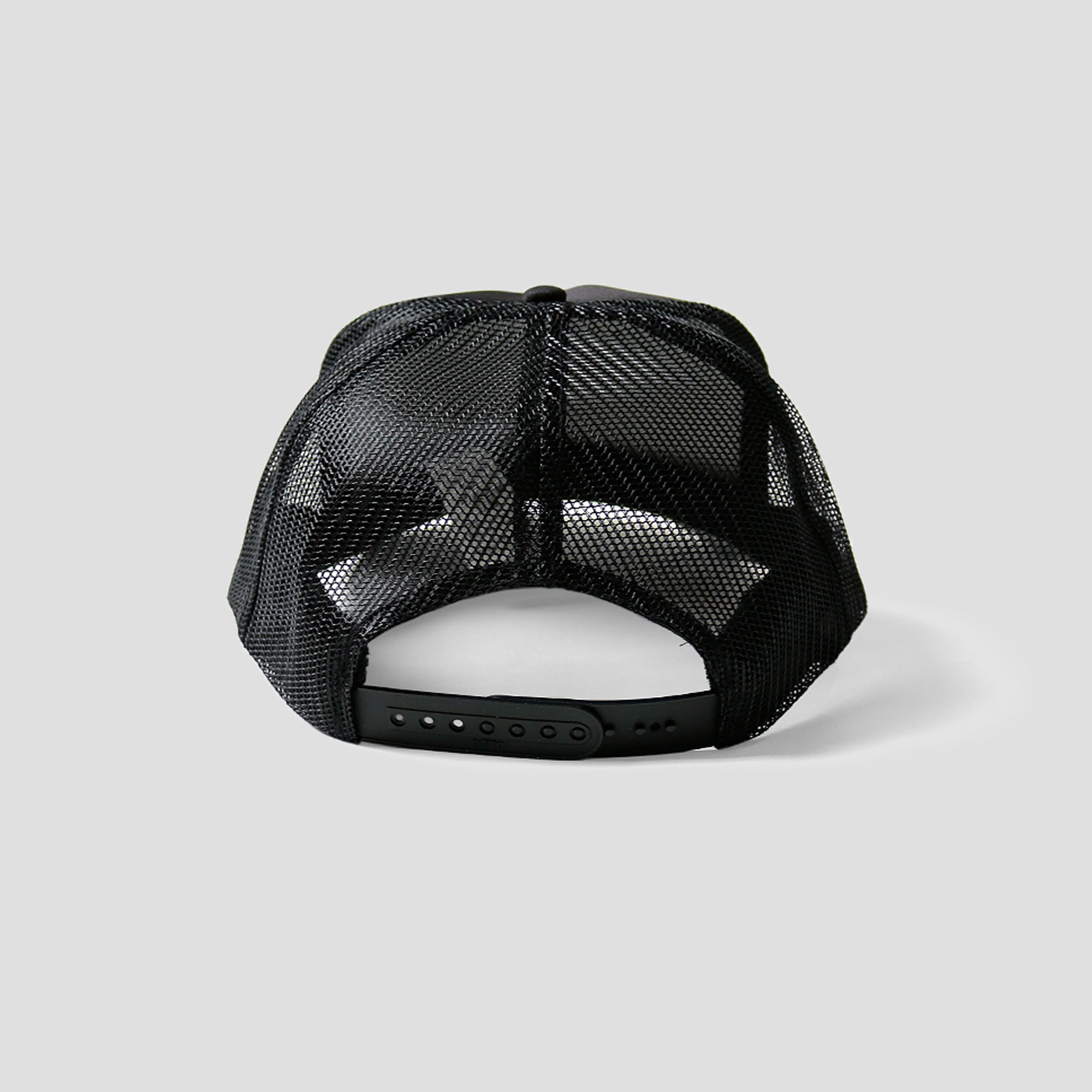 KOUNTRY PEARL-CLUTCHER SILVER BRIM TRUCKER CAP