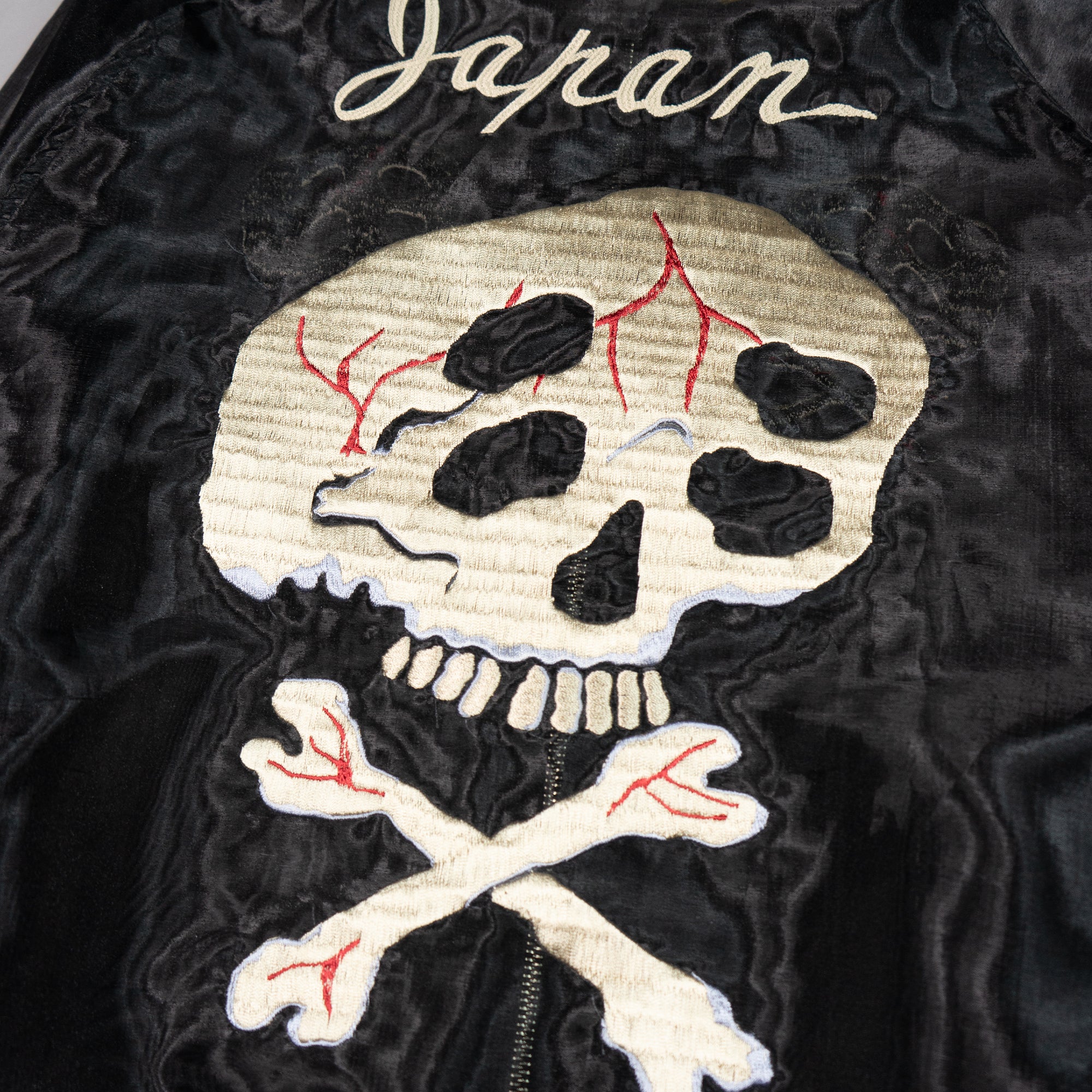 SEE-THROUGH PEARL SOUVENIR JACKET (SKULL)