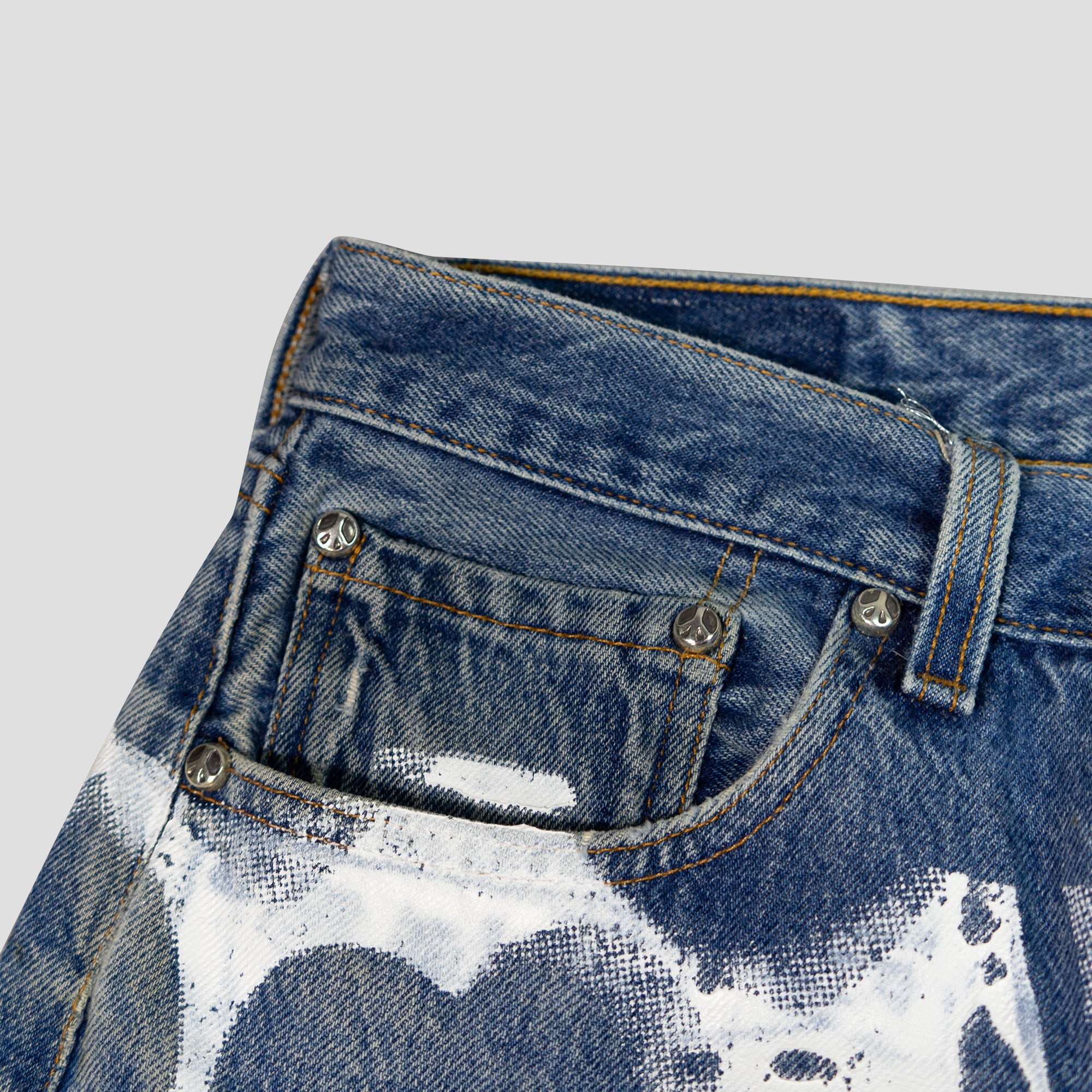 HEART FLARE DENIM JEANS