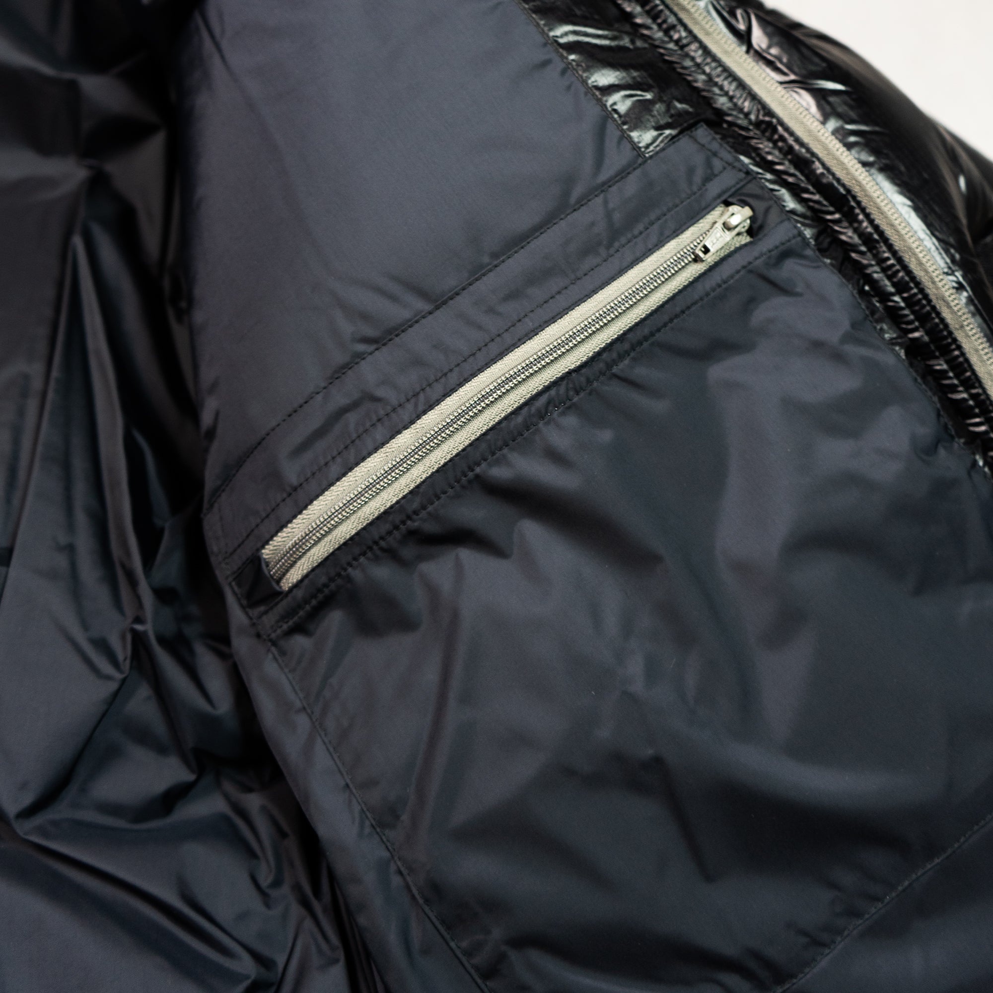 DOWN JACKET