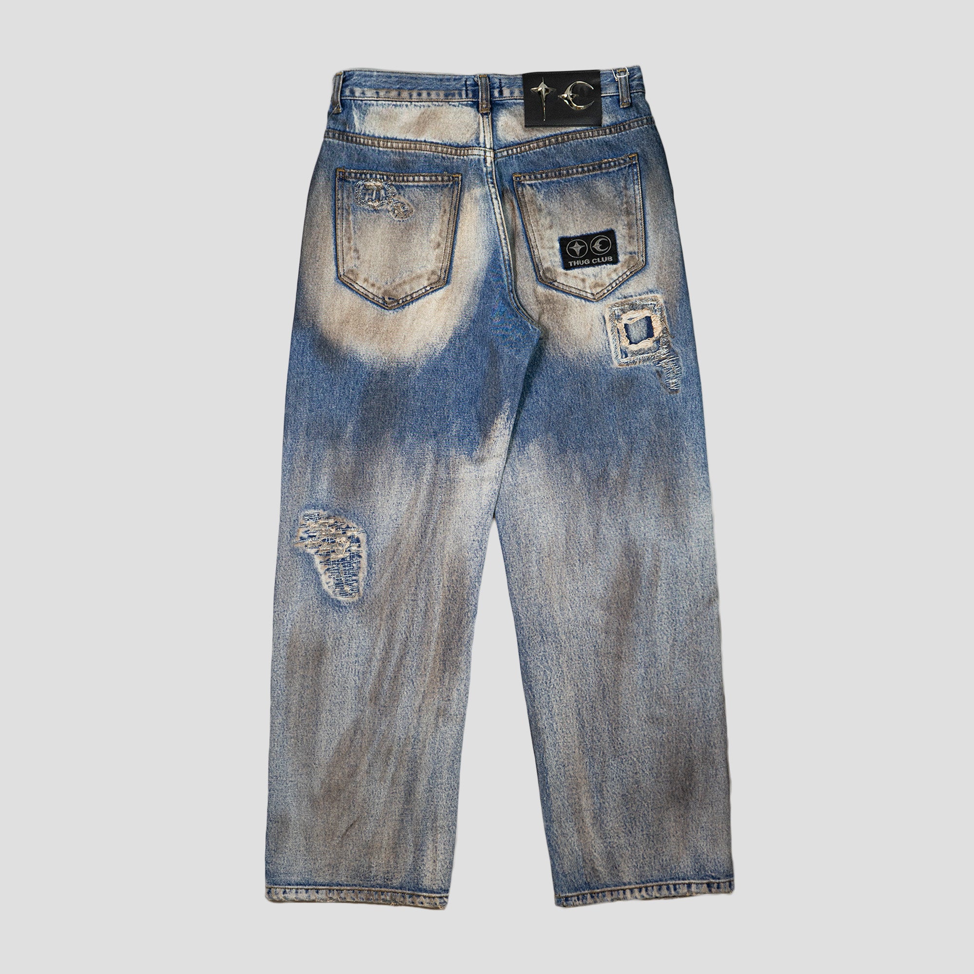 DISTRESSED DENIM JEANS