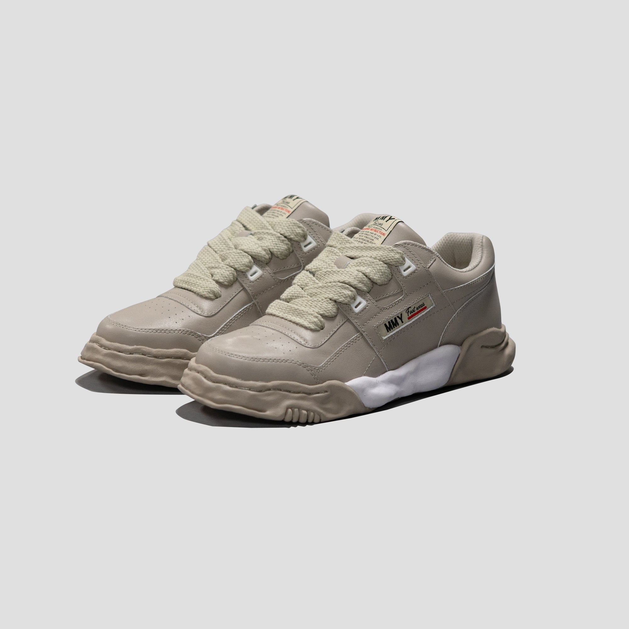 PARKER LOW TOP SNEAKER - GRAY