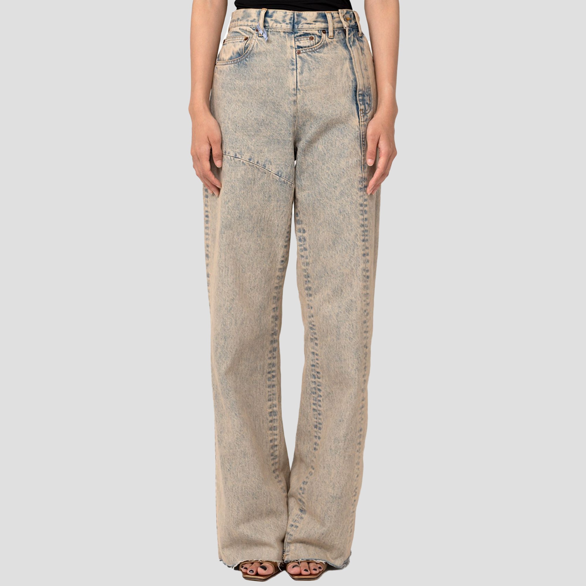 DECONSTRUCTED DENIM JEANS