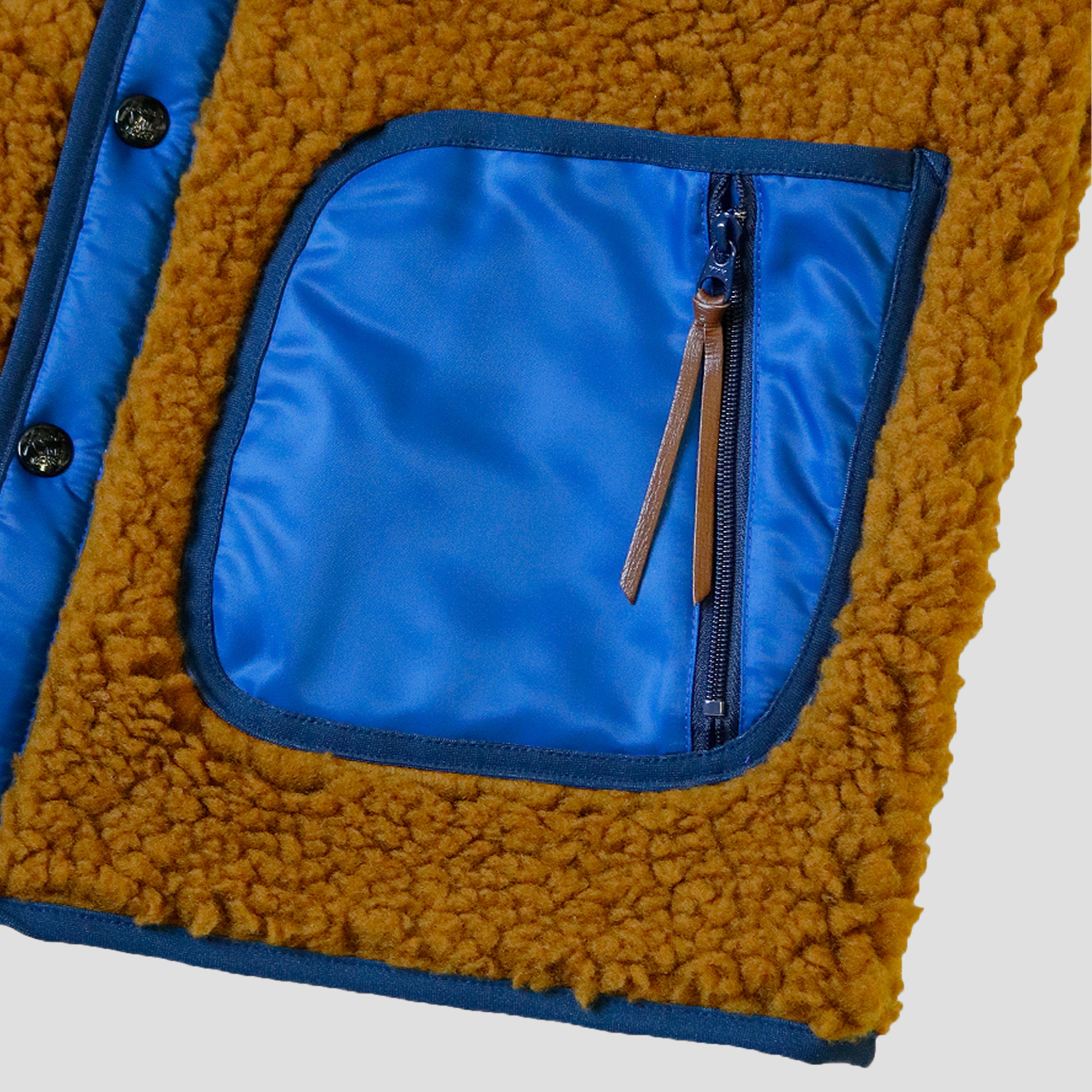 FLEECE BEACH VEST