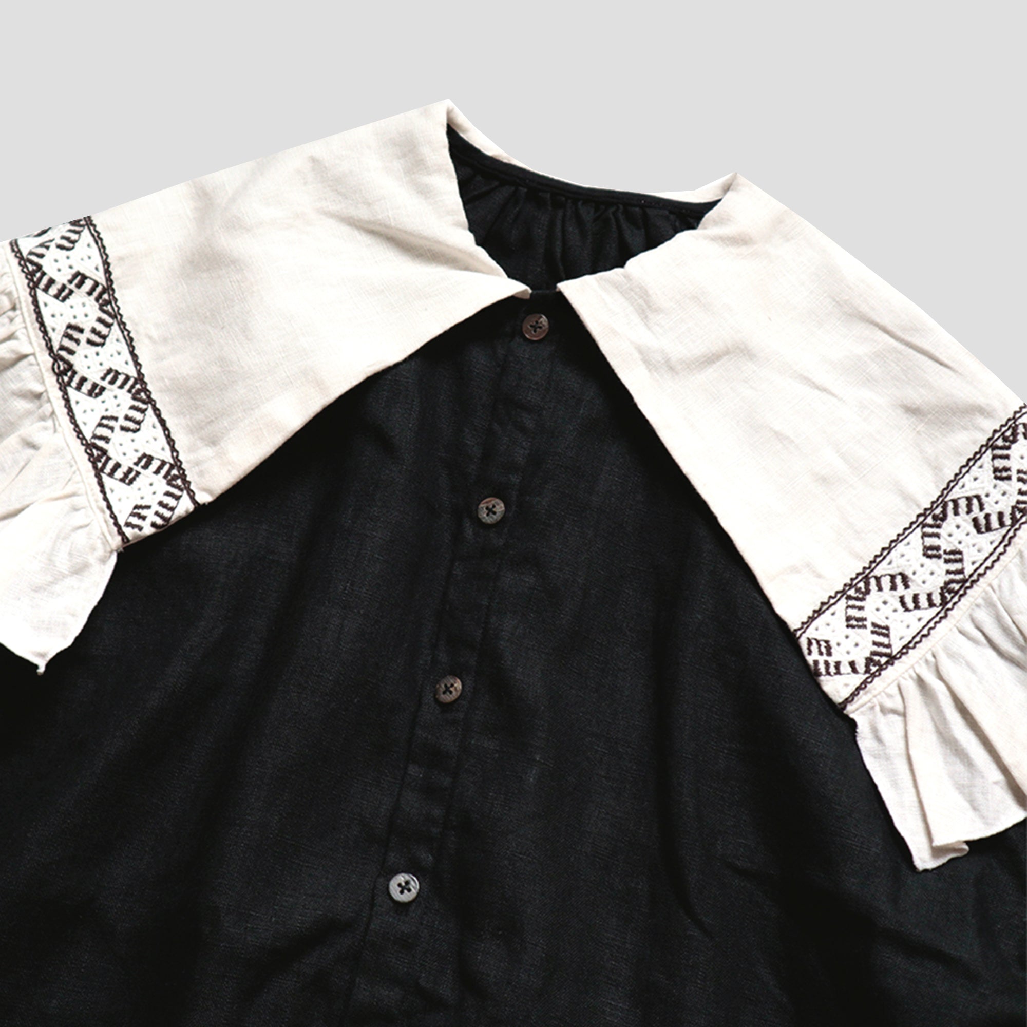 LINEN CANVAS 2TONES PURITAN COLLAR BOUFFANT SHIRTS - BLACK