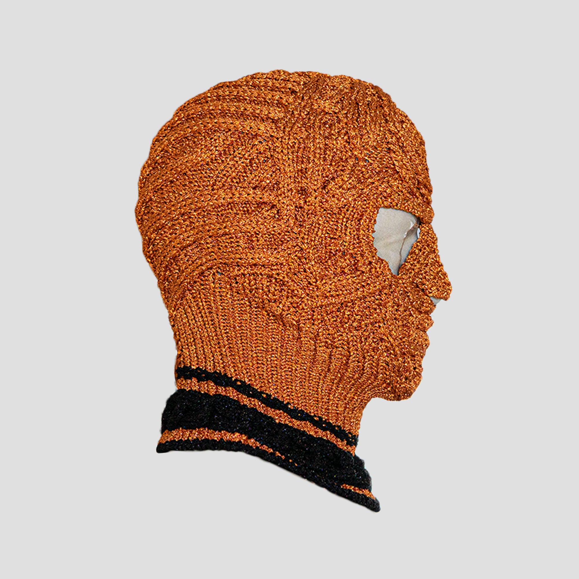 GLITTER SKULL KNIT BEANIE