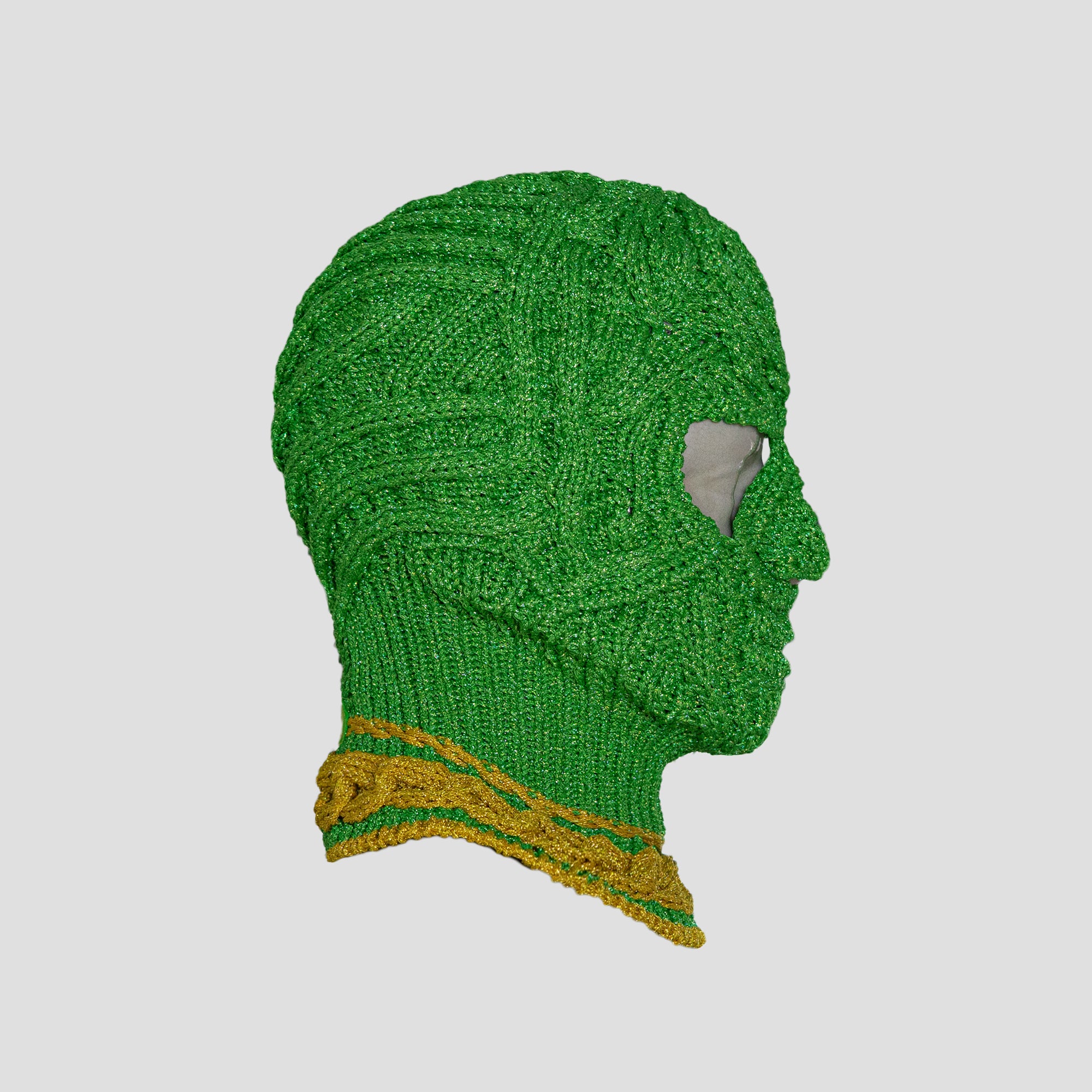 GLITTER SKULL KNIT BEANIE