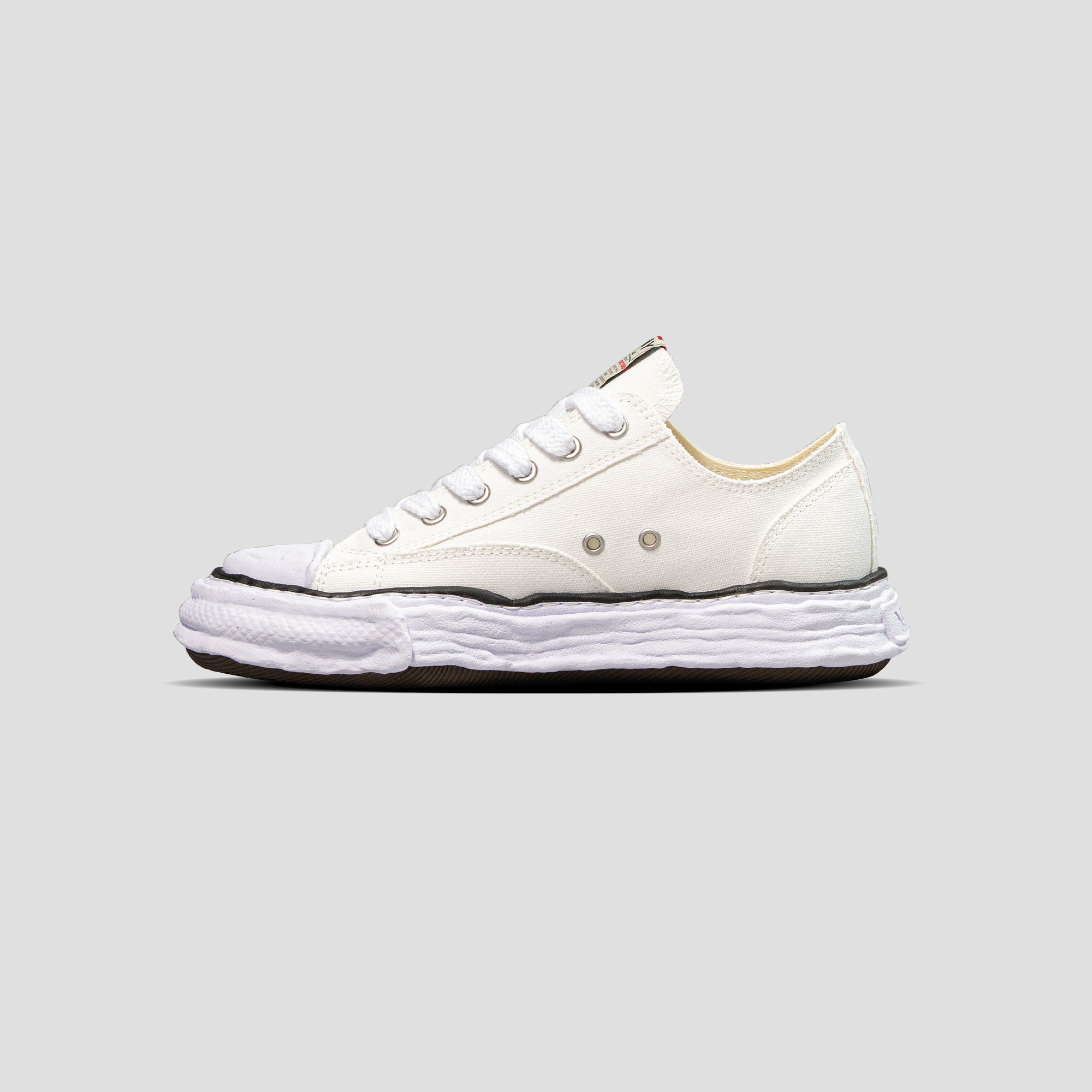 PETERSON 23 OG SOLE LOW-TOP CANVAS SNEAKERS