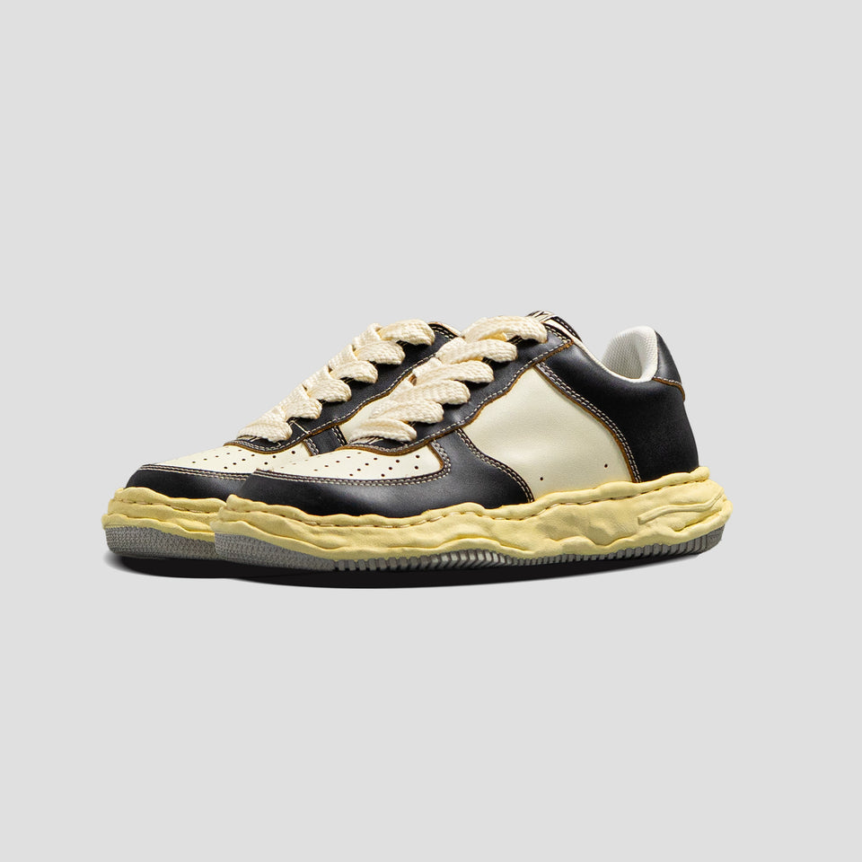 WAYNE OG SOLE LOW-TOP VINTAGE TREATMENT LEATHER SNEAKERS