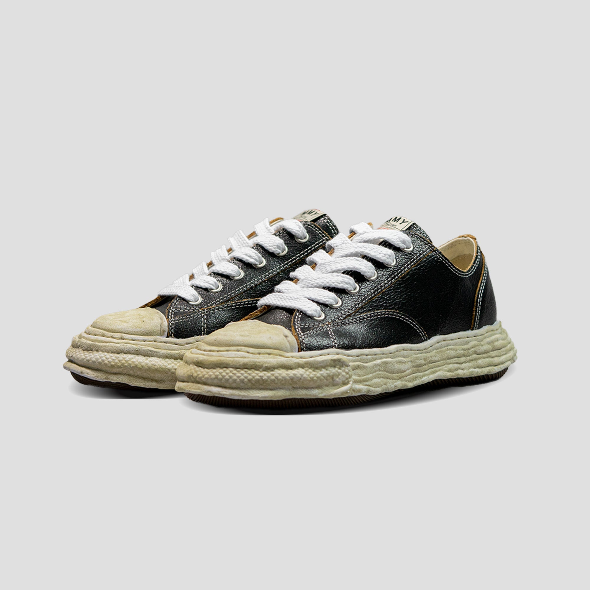 PETERSON 23 OG SOLE LOW-TOP CRACK LEATHER SNEAKERS