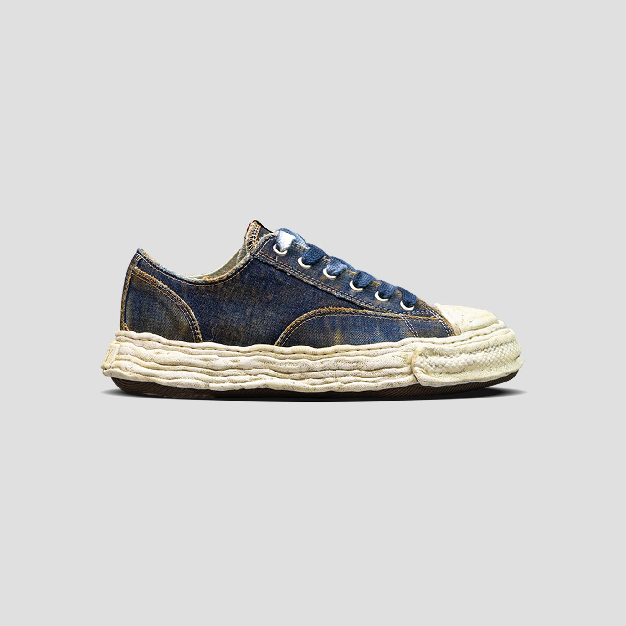 PETERSON 23 OG SOLE WASHED DENIM LOW-TOP SNEAKER