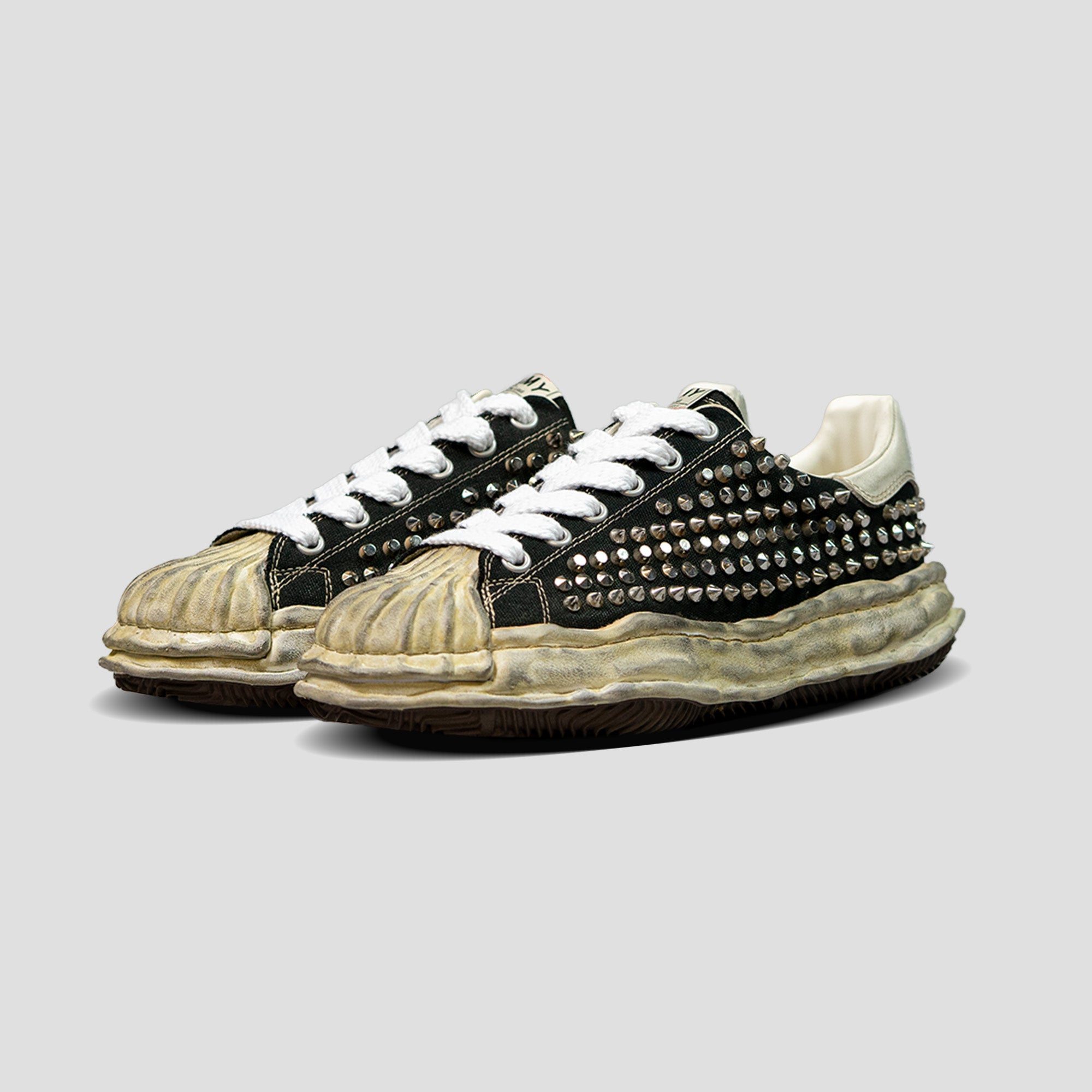 BLAKEY OG SOLE STUDDED CANVAS LOW-TOP SNEAKERS