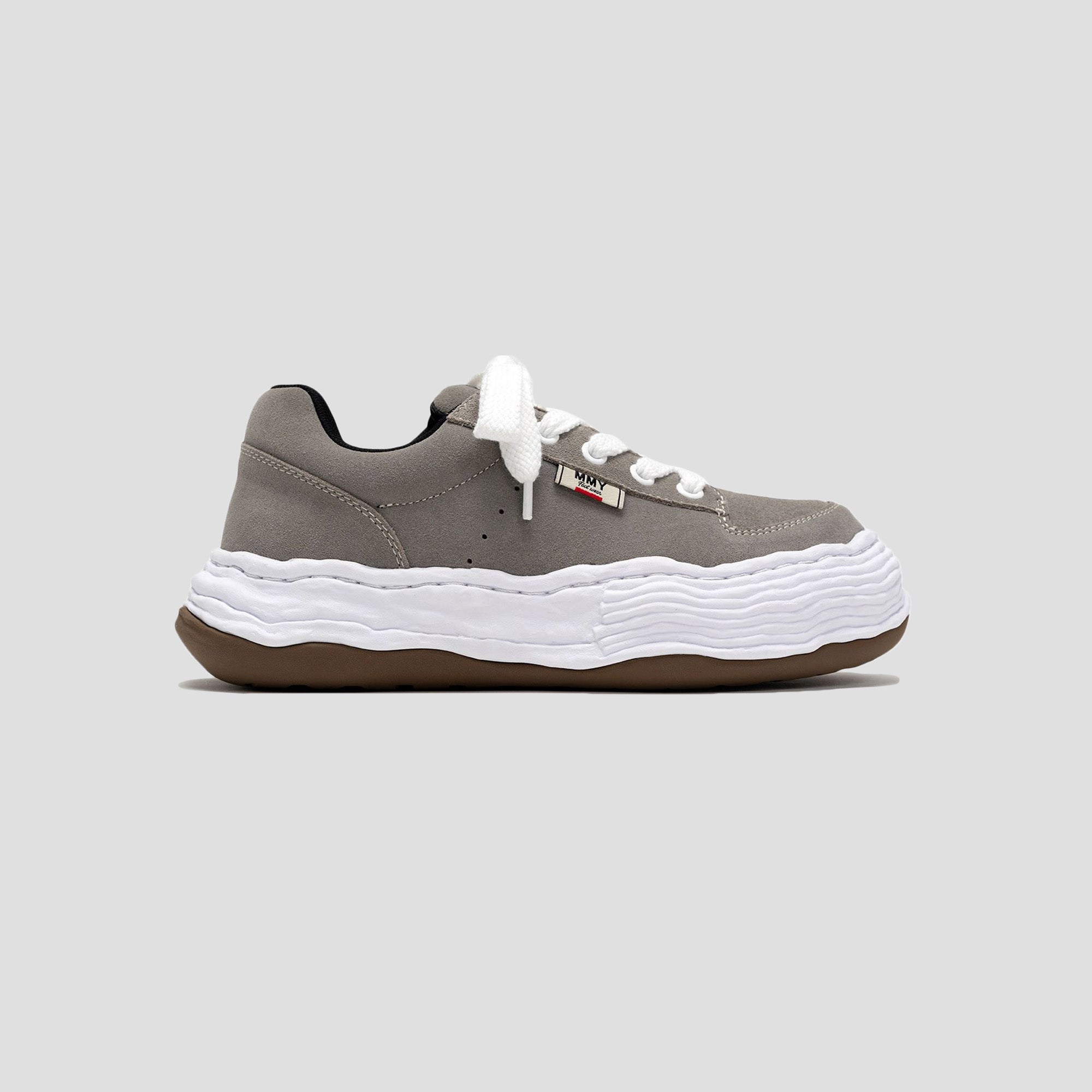 OLIVER OG SOLE SUEDE LOW-TOP SNEAKERS