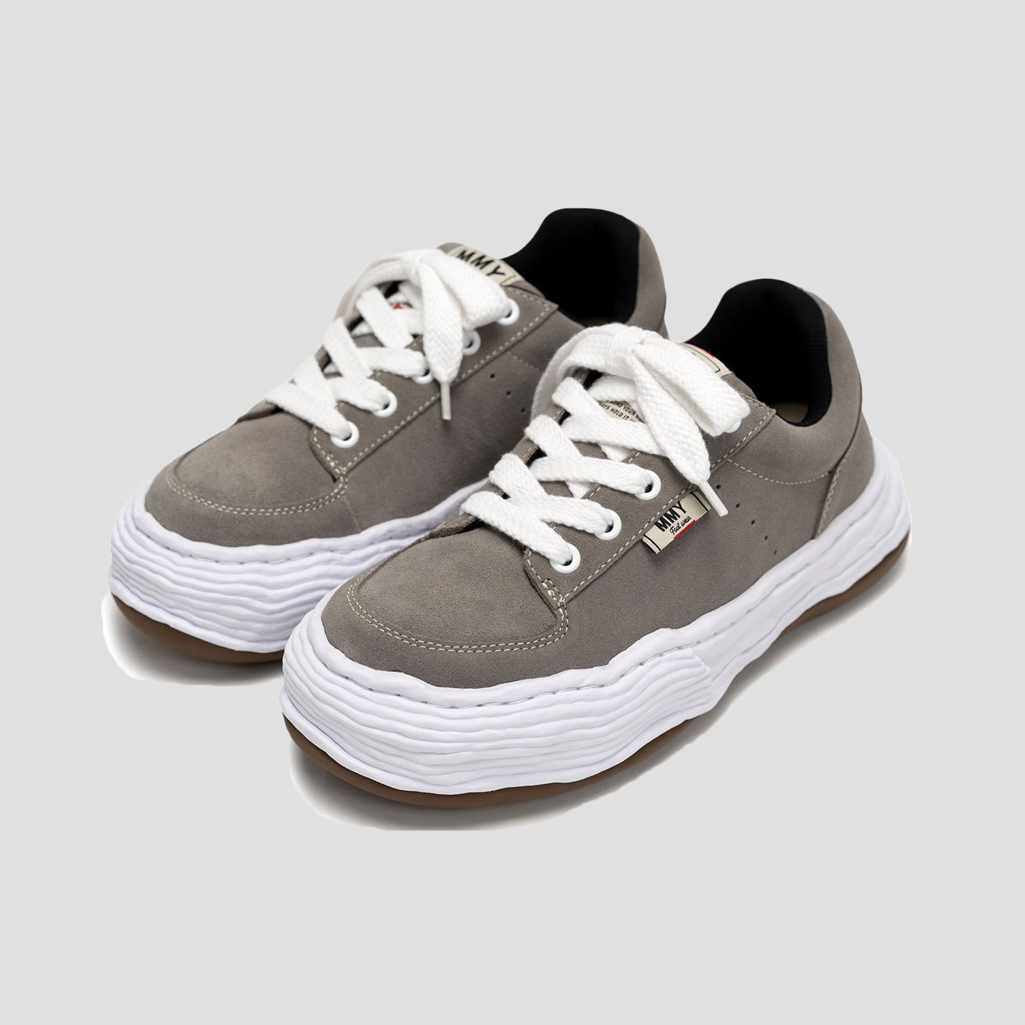 OLIVER OG SOLE SUEDE LOW-TOP SNEAKERS