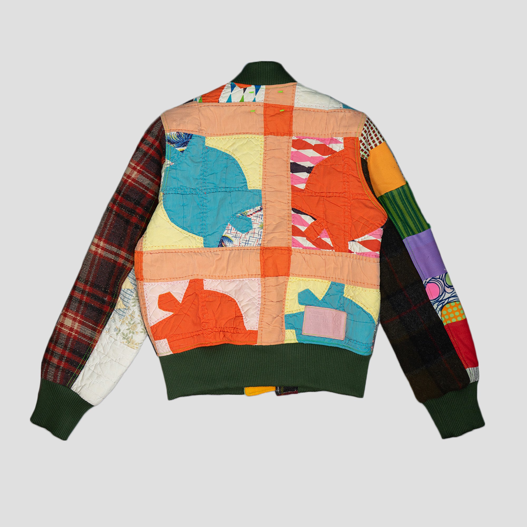 MACARTHUR BOMBER