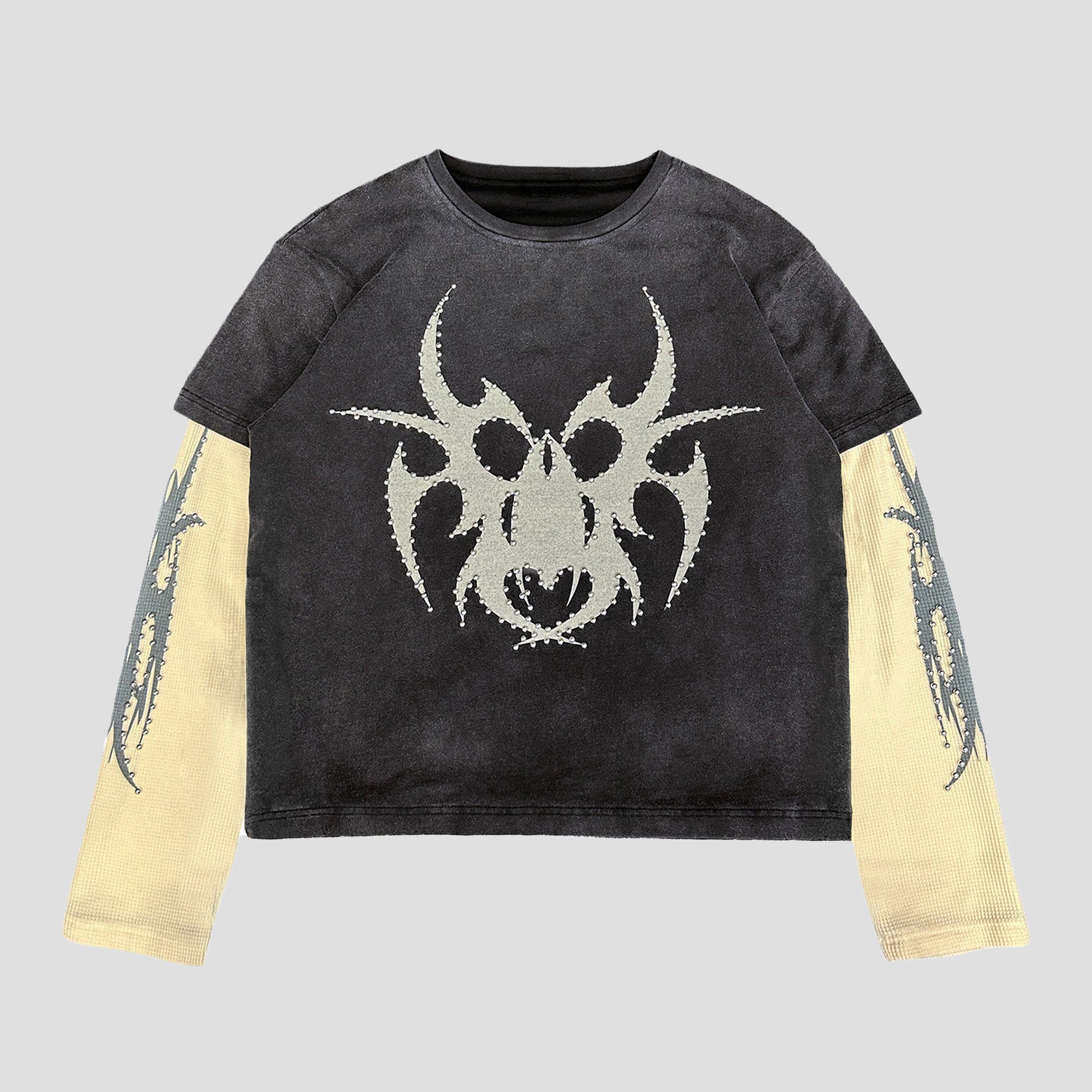 BLACK CREAM SILVER STUDDED ROACH L/S T-SHIRTS