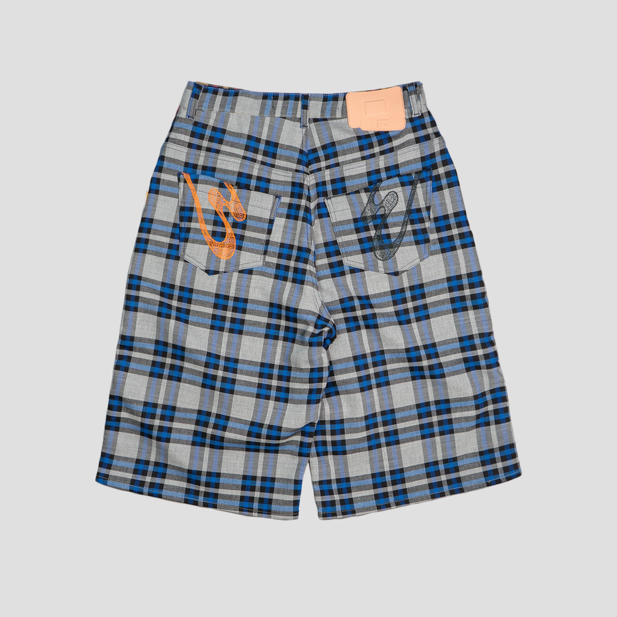 CHECK LONG SHORTS