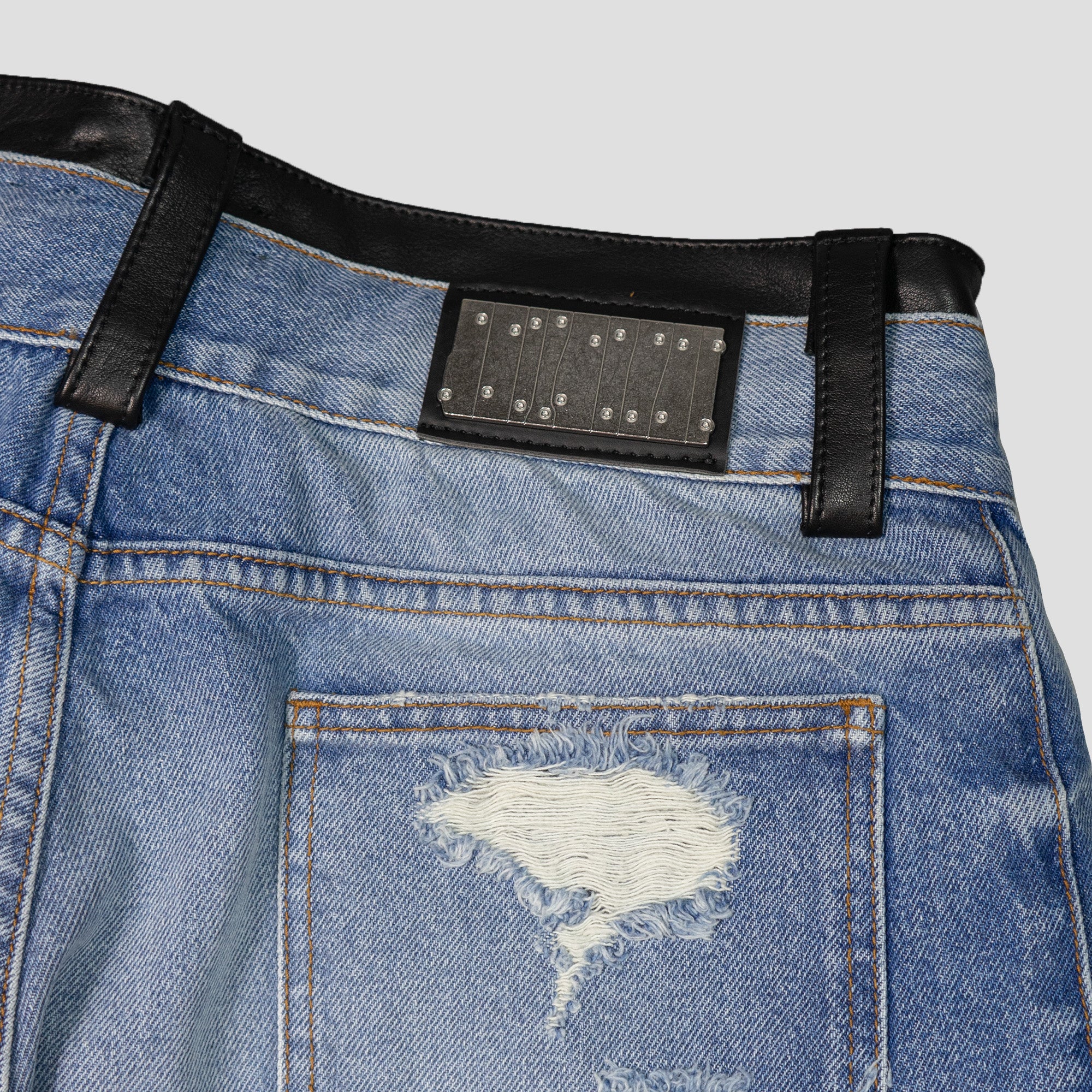 STAKED SHORTS