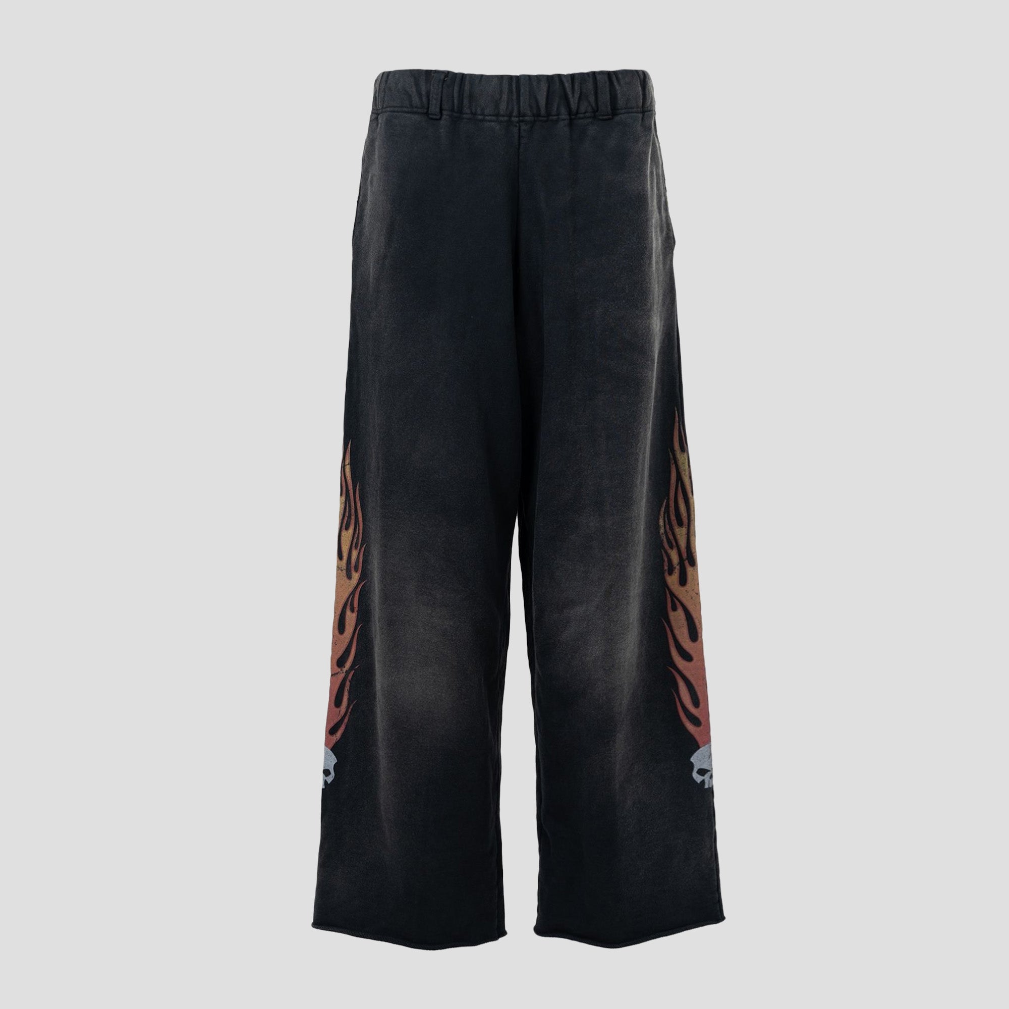 SKULL FLAME DISTRESSED SWEAT PANTS