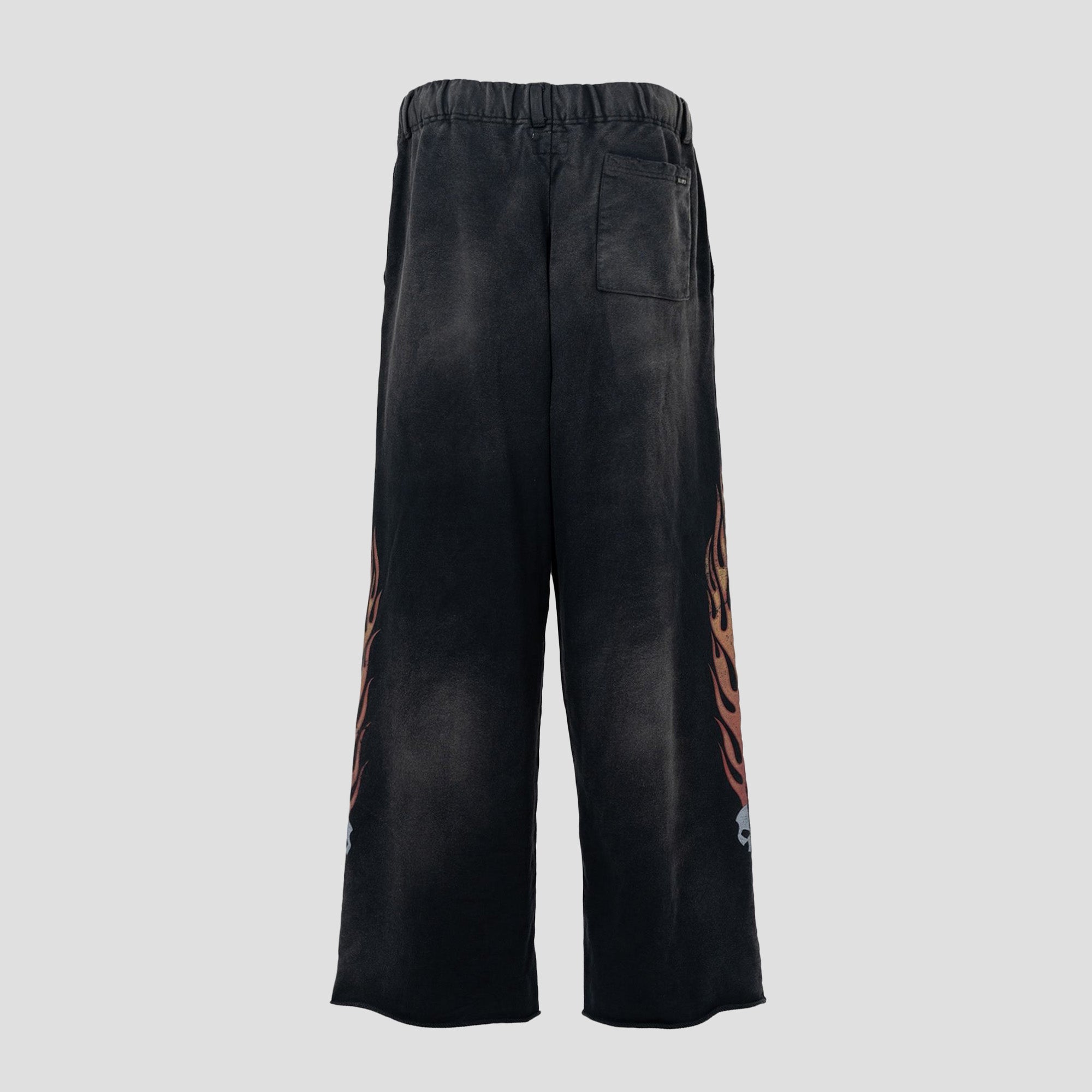SKULL FLAME DISTRESSED SWEAT PANTS