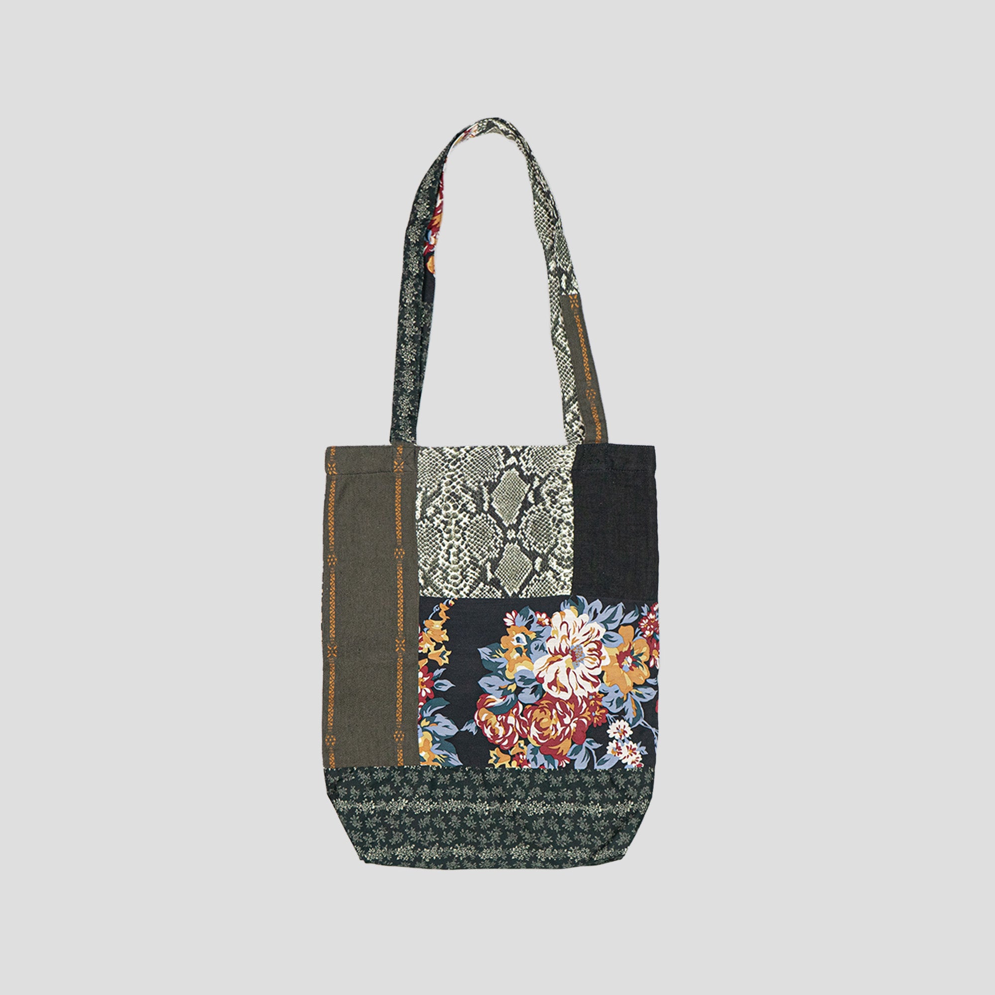 PATCHWORK NOVEL TOTE BAG