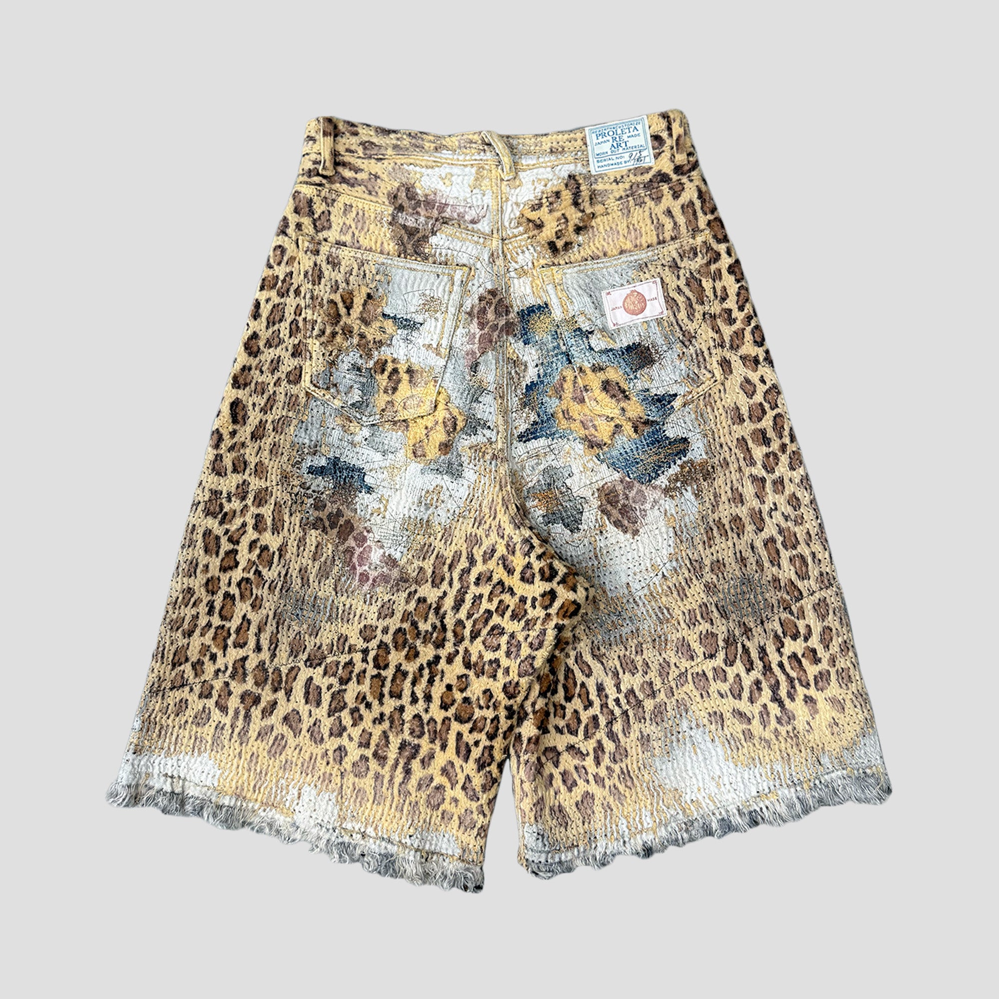 YELLOW LEOPARD ECO FUR BORO x STUDS BAGGY SHORTS