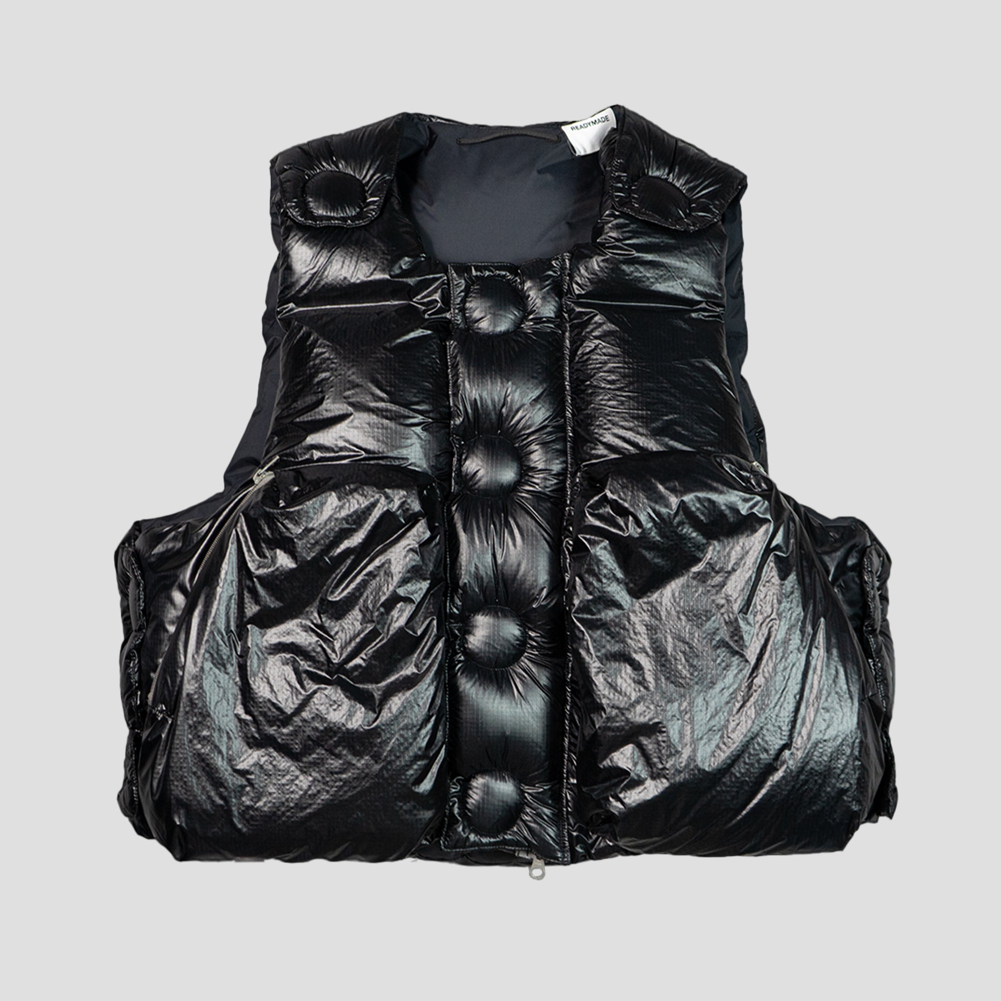 DOWN VEST