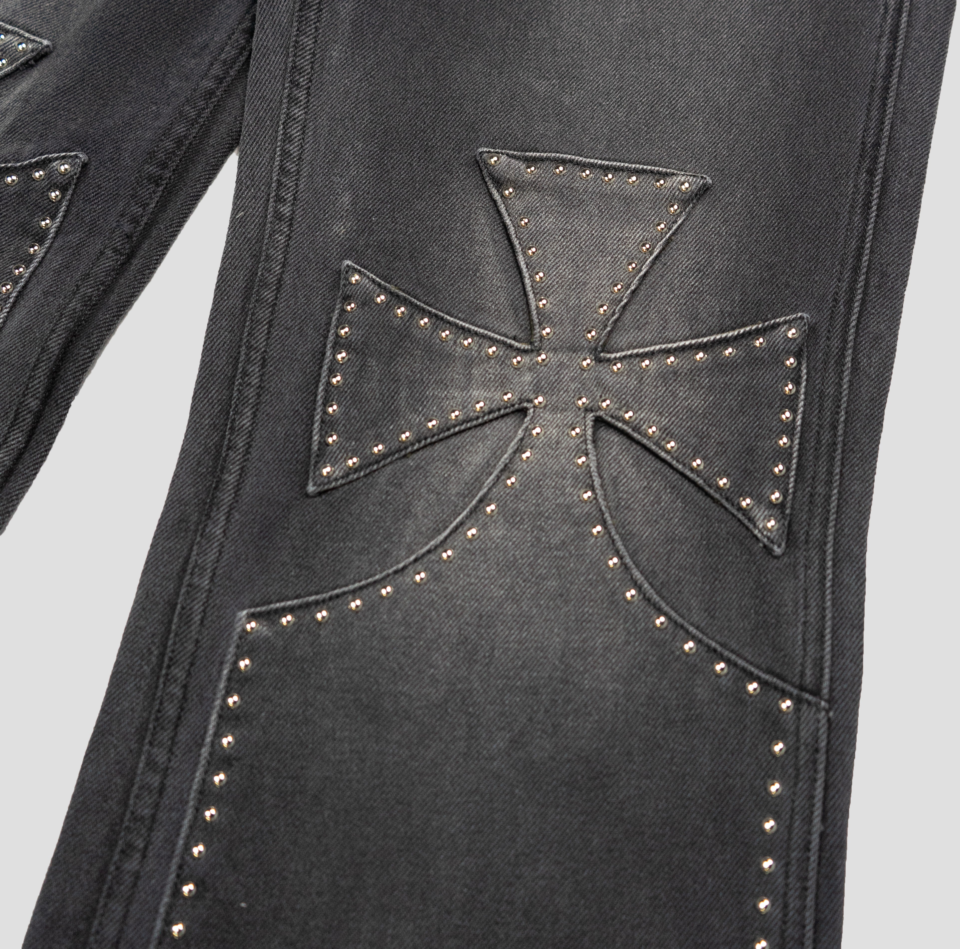 STUDDED CHOPPER CARPENTER PANTS