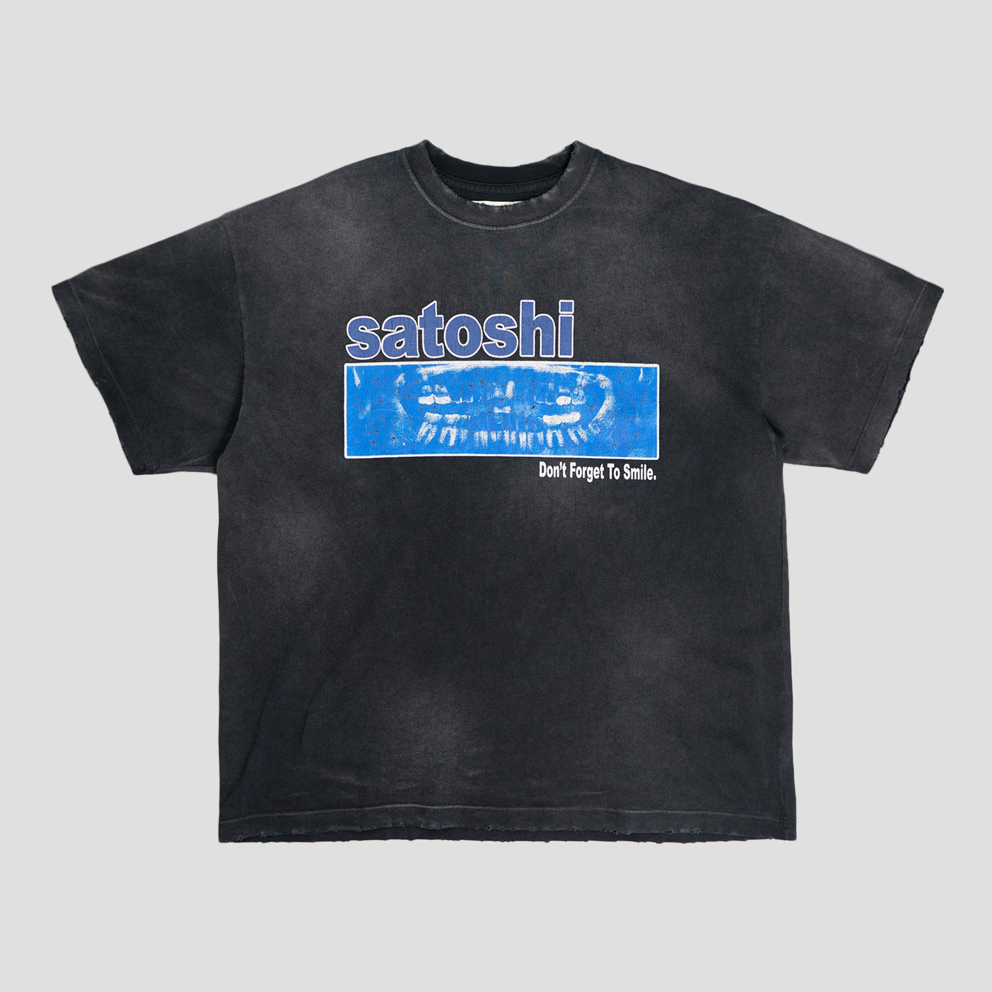 DON'T FORGET TO SMILE T-SHIRTS