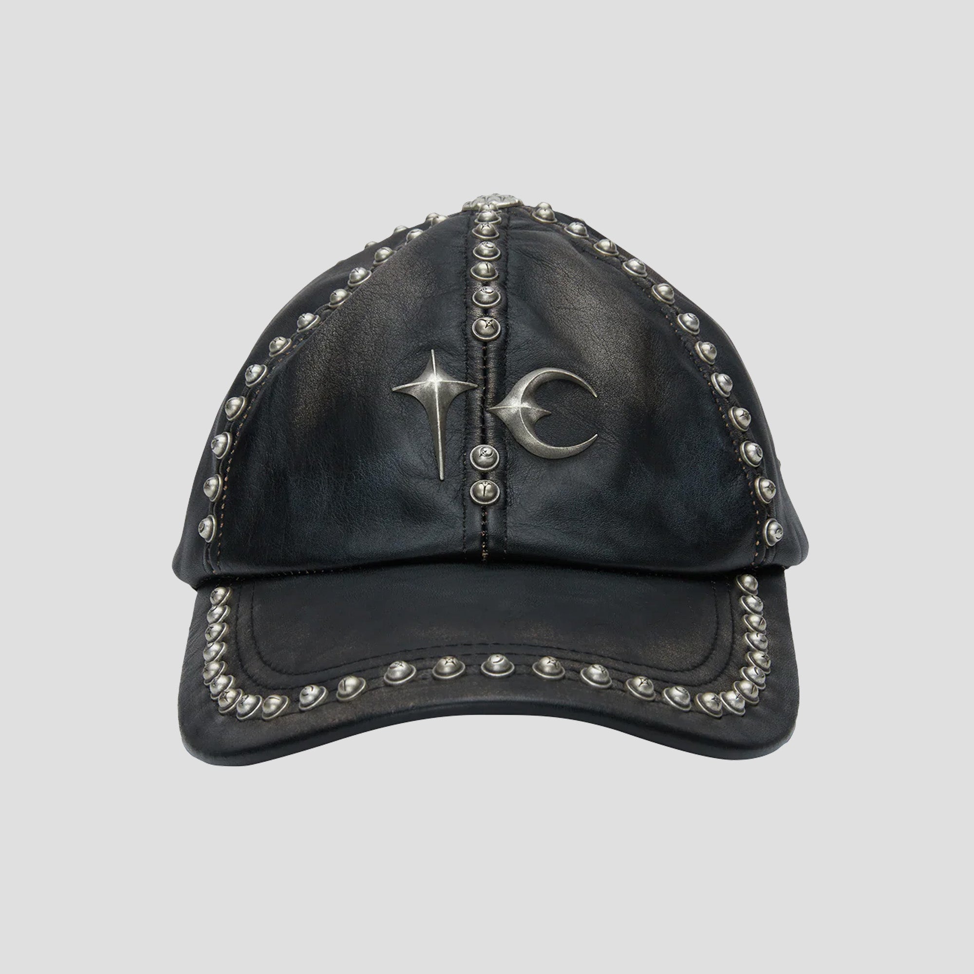 STUDDED WASHED LEATHER CAP