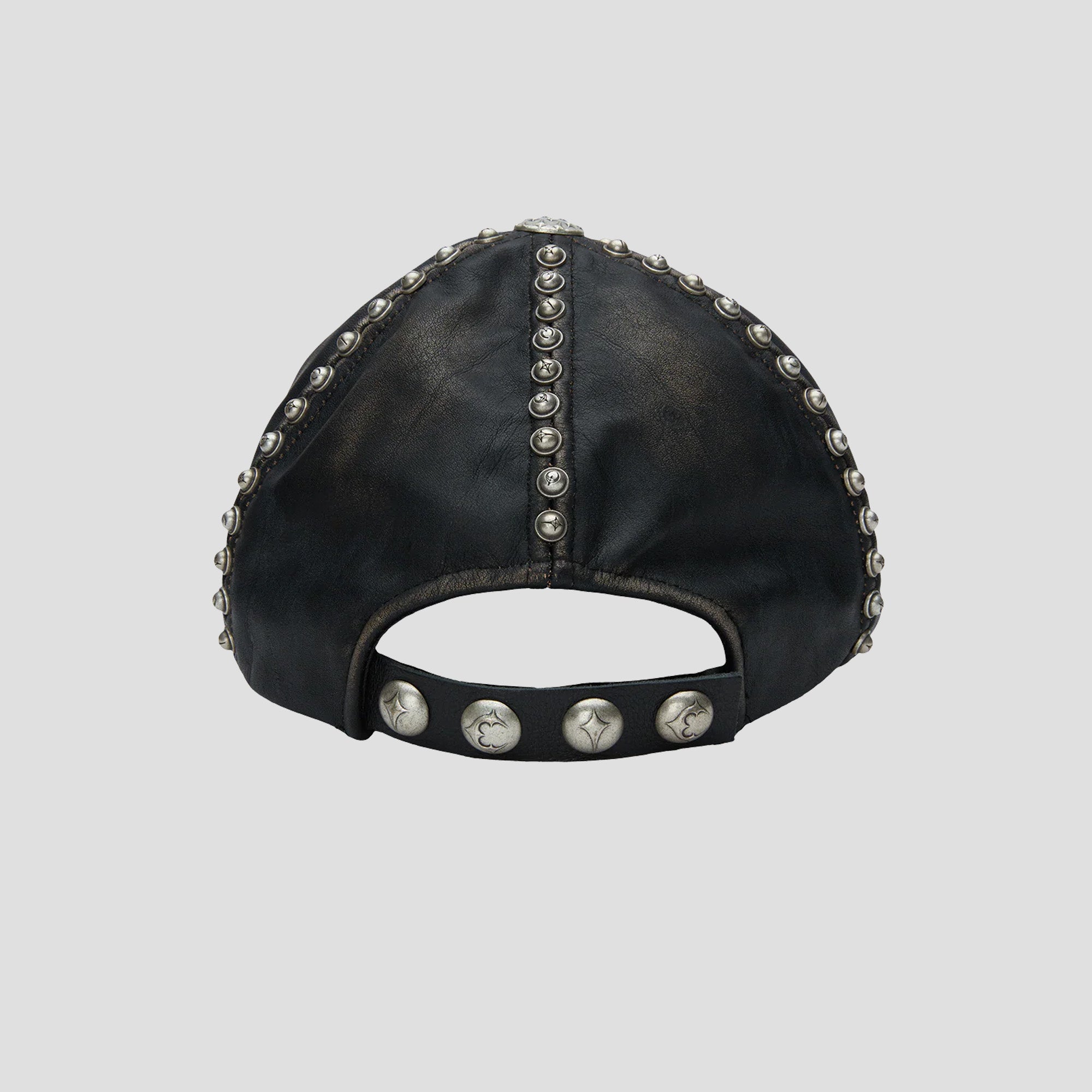 STUDDED WASHED LEATHER CAP