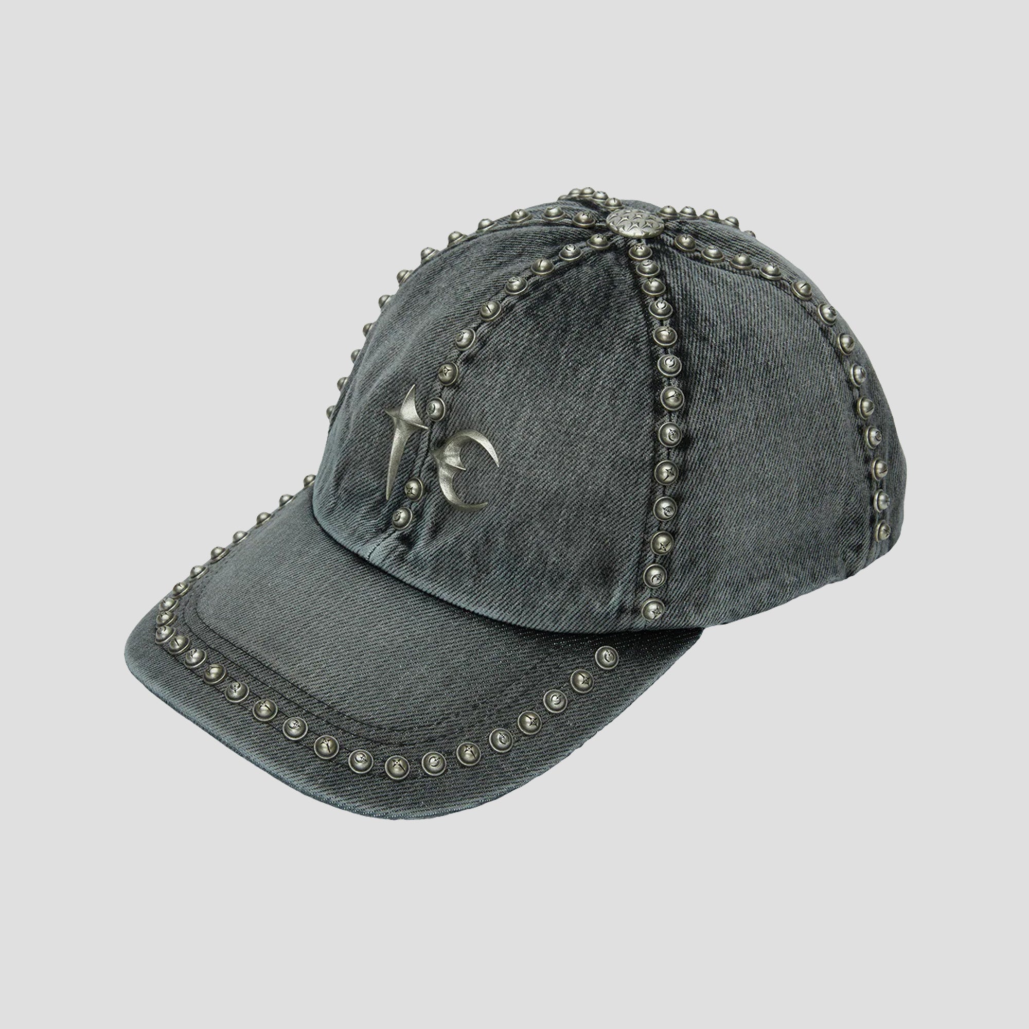 STUDDED DENIM CAP