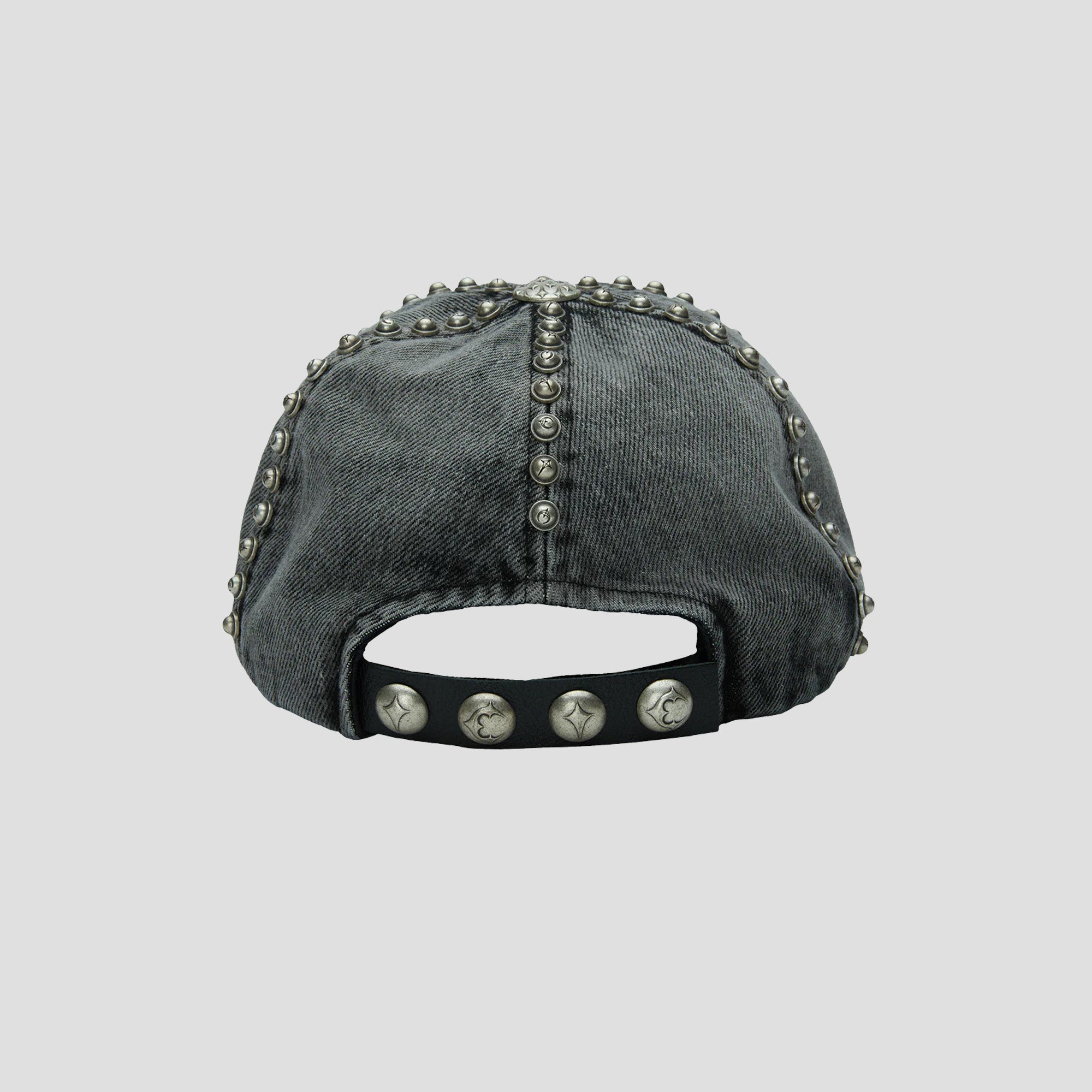 STUDDED DENIM CAP