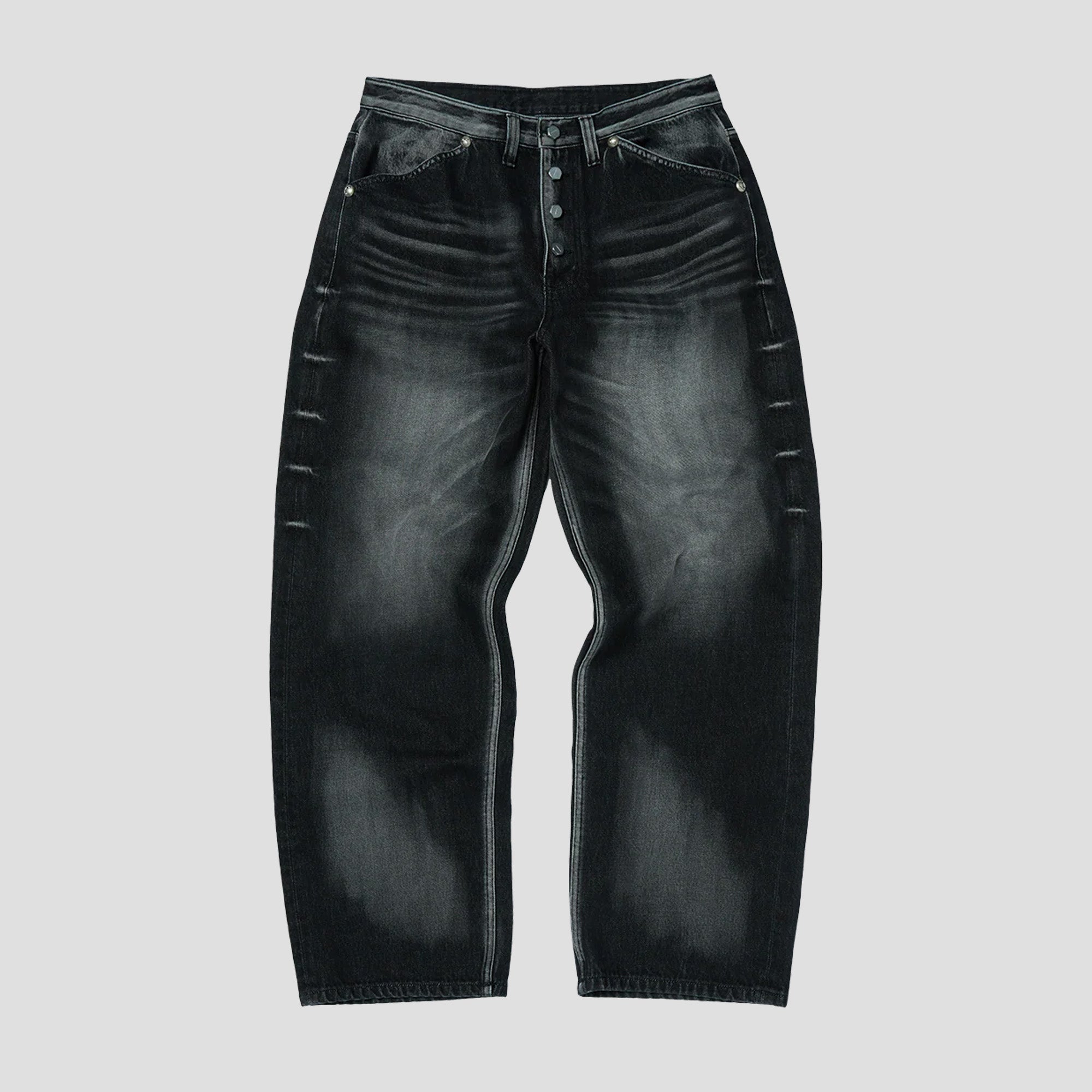 TC LEATHER BACK POCKET JEANS